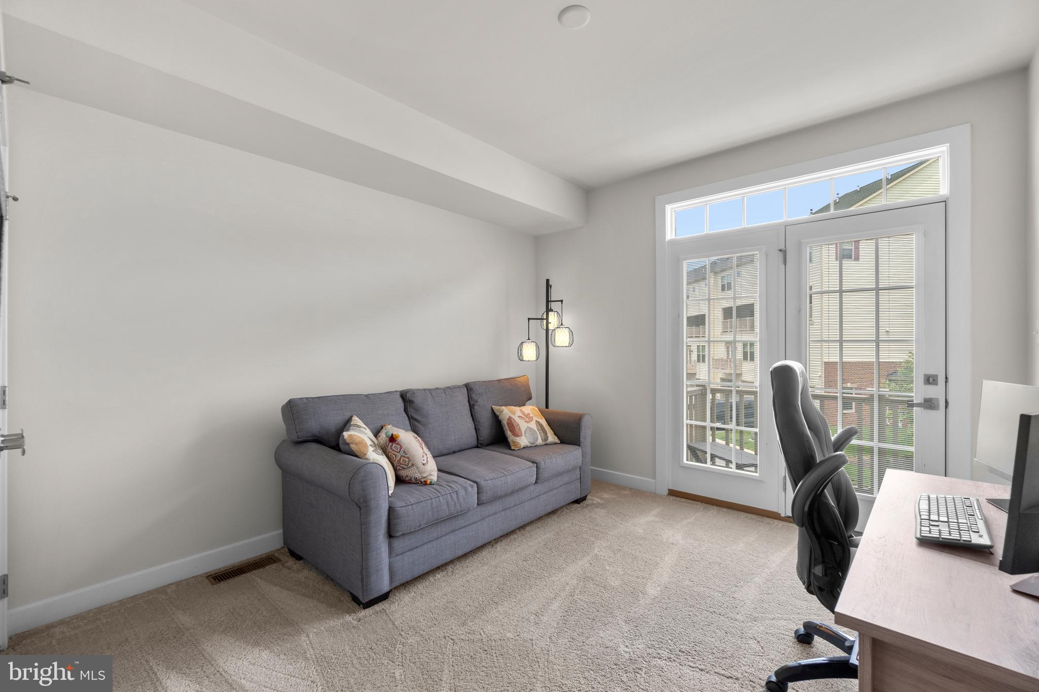 OAKDALE VILLAGE - Residential