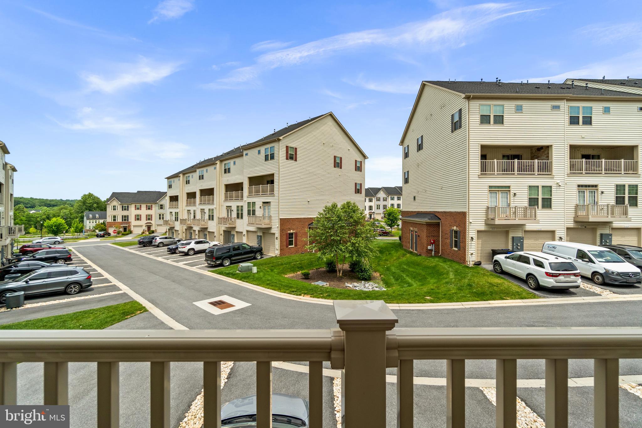 OAKDALE VILLAGE - Residential