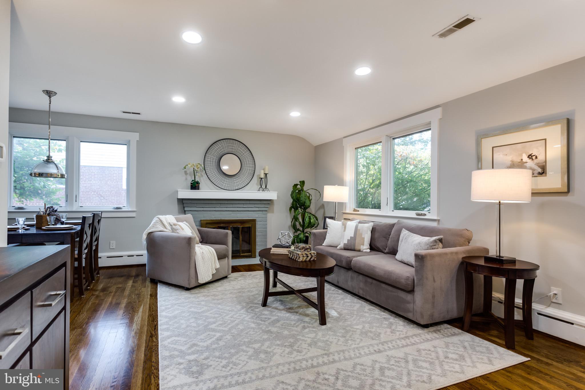 VIRGINIA TERRACE - Residential