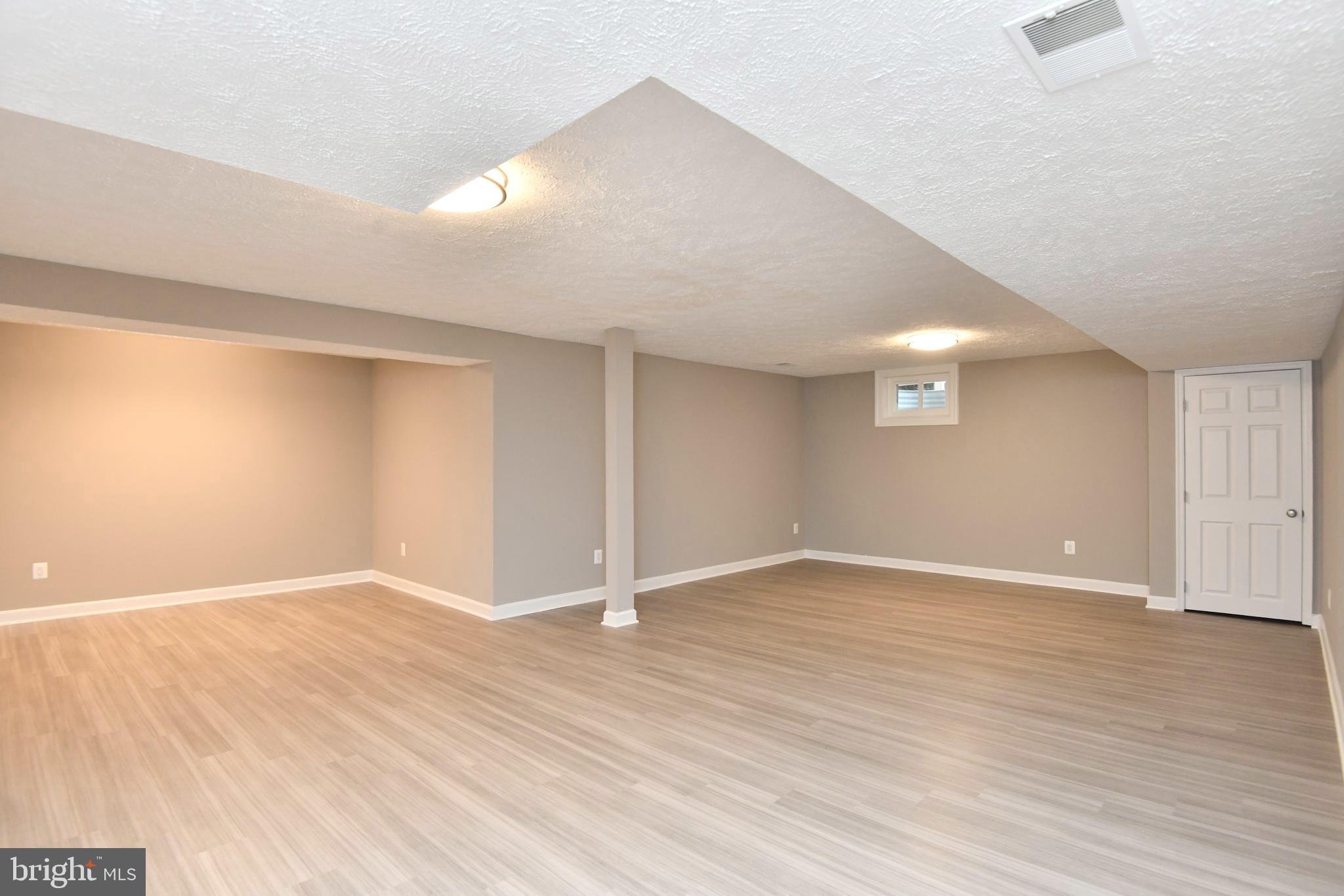 WELLINGTON/CLOVERHILL - Residential Lease