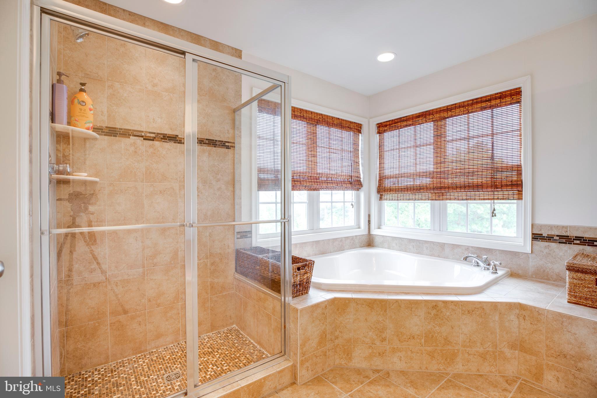 STRATSHIRE CROSSING - Residential