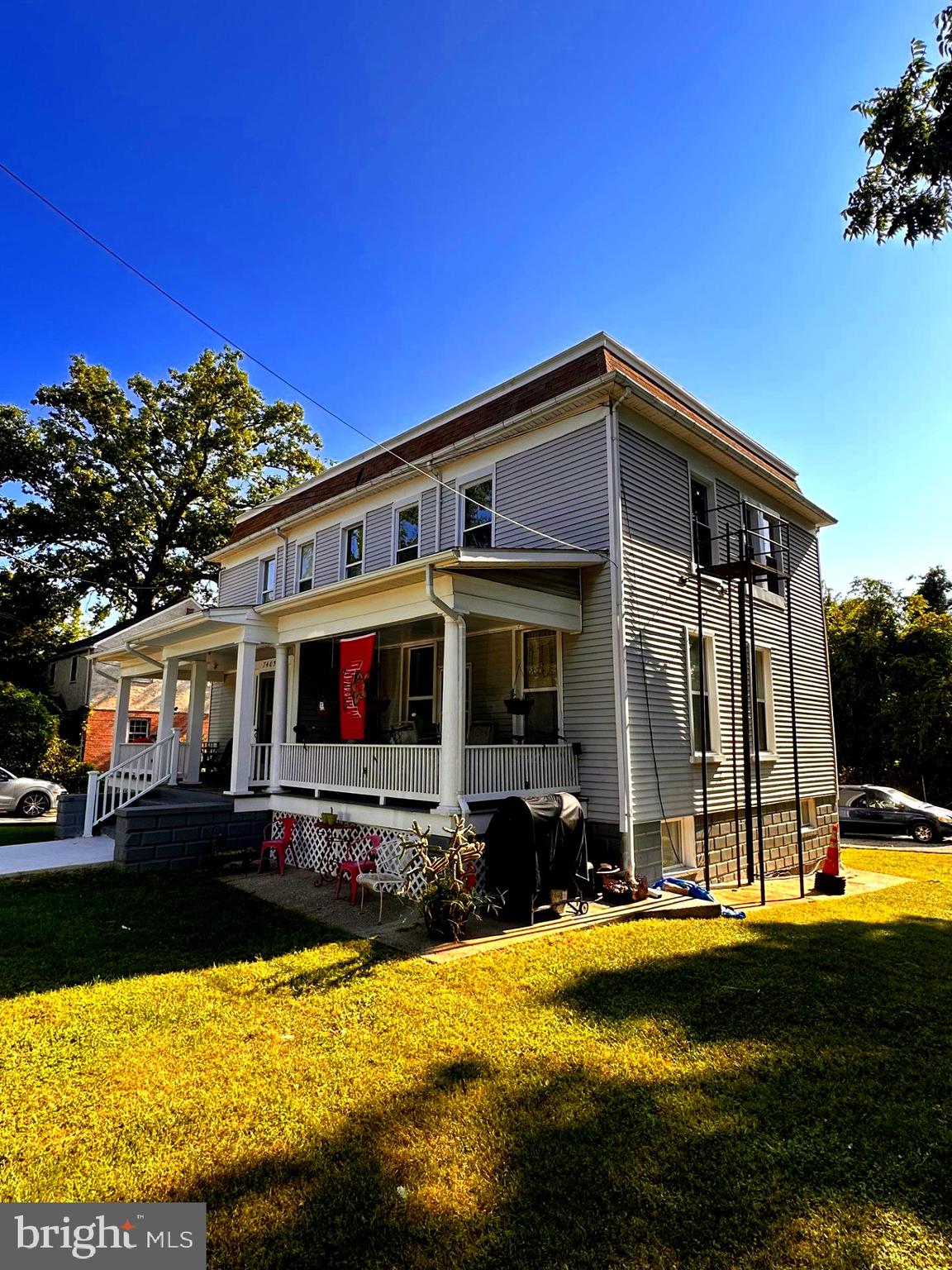 COLLEGE PARK - Residential Income