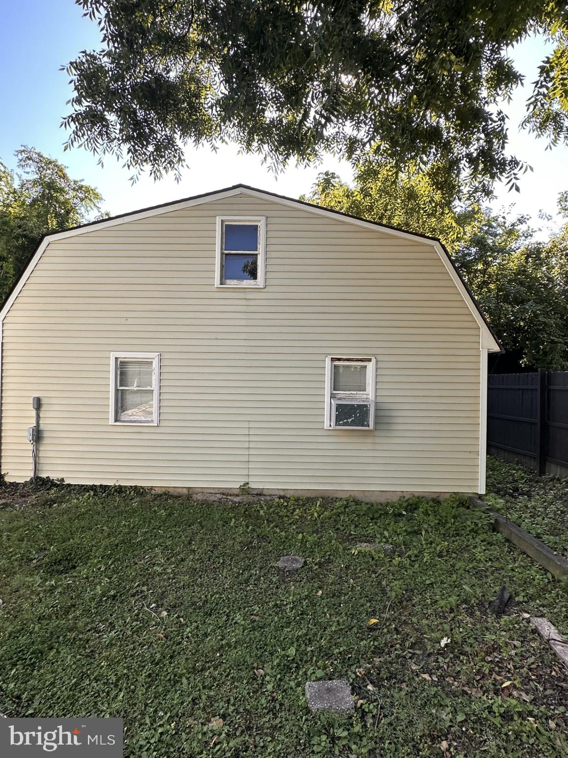 COLLEGE PARK - Residential Income