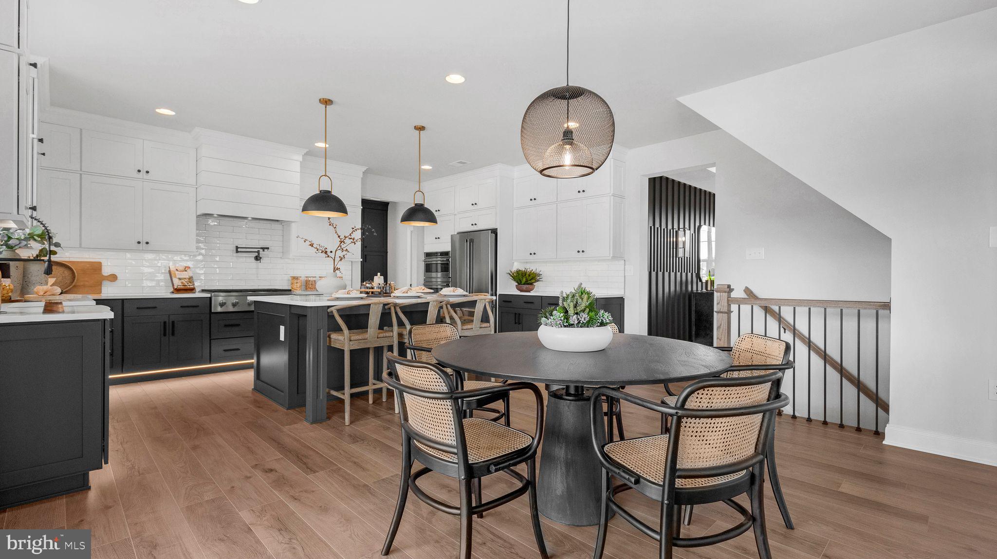STRAWBERRY HILLS - Residential