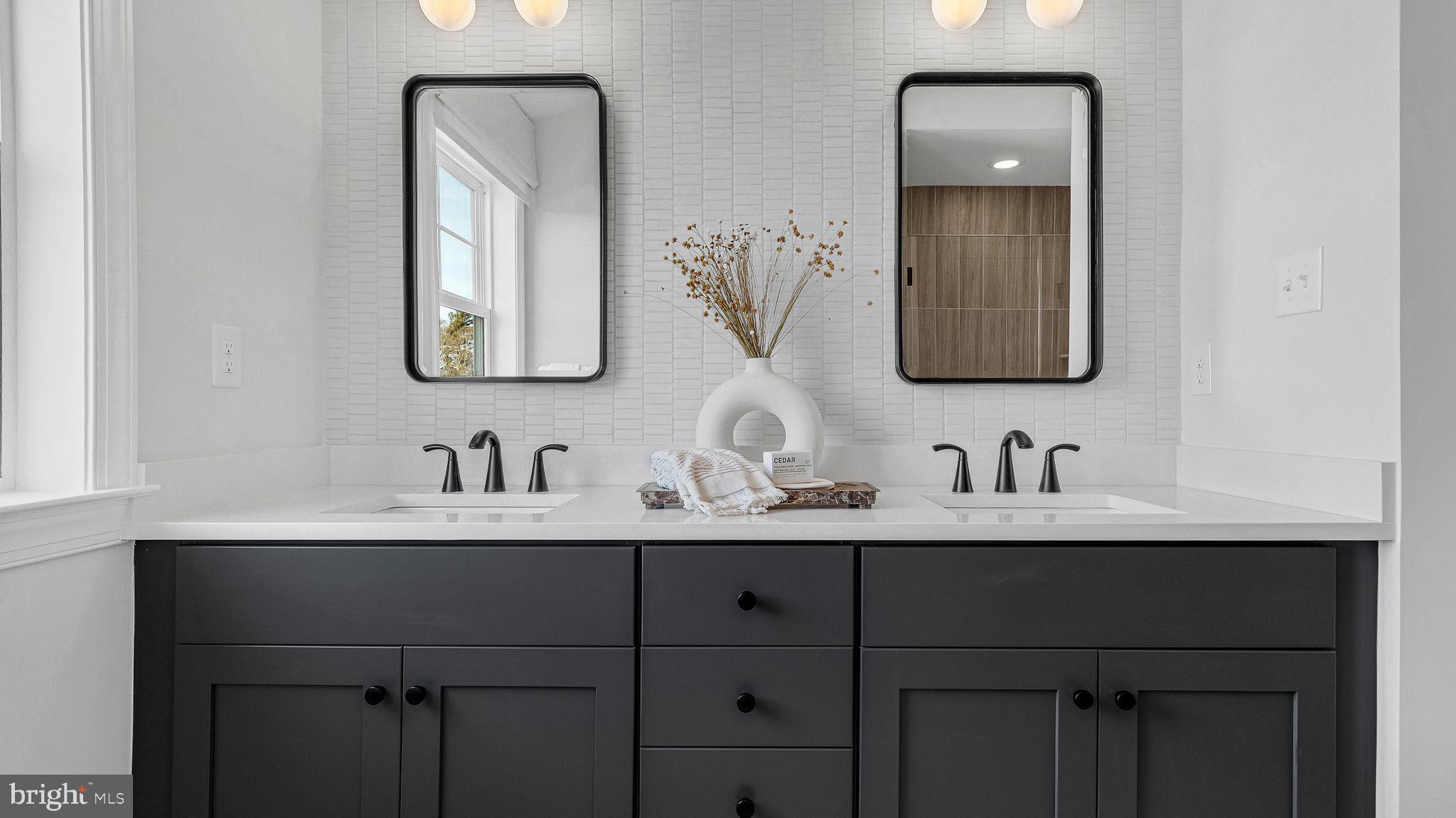 STRAWBERRY HILLS - Residential