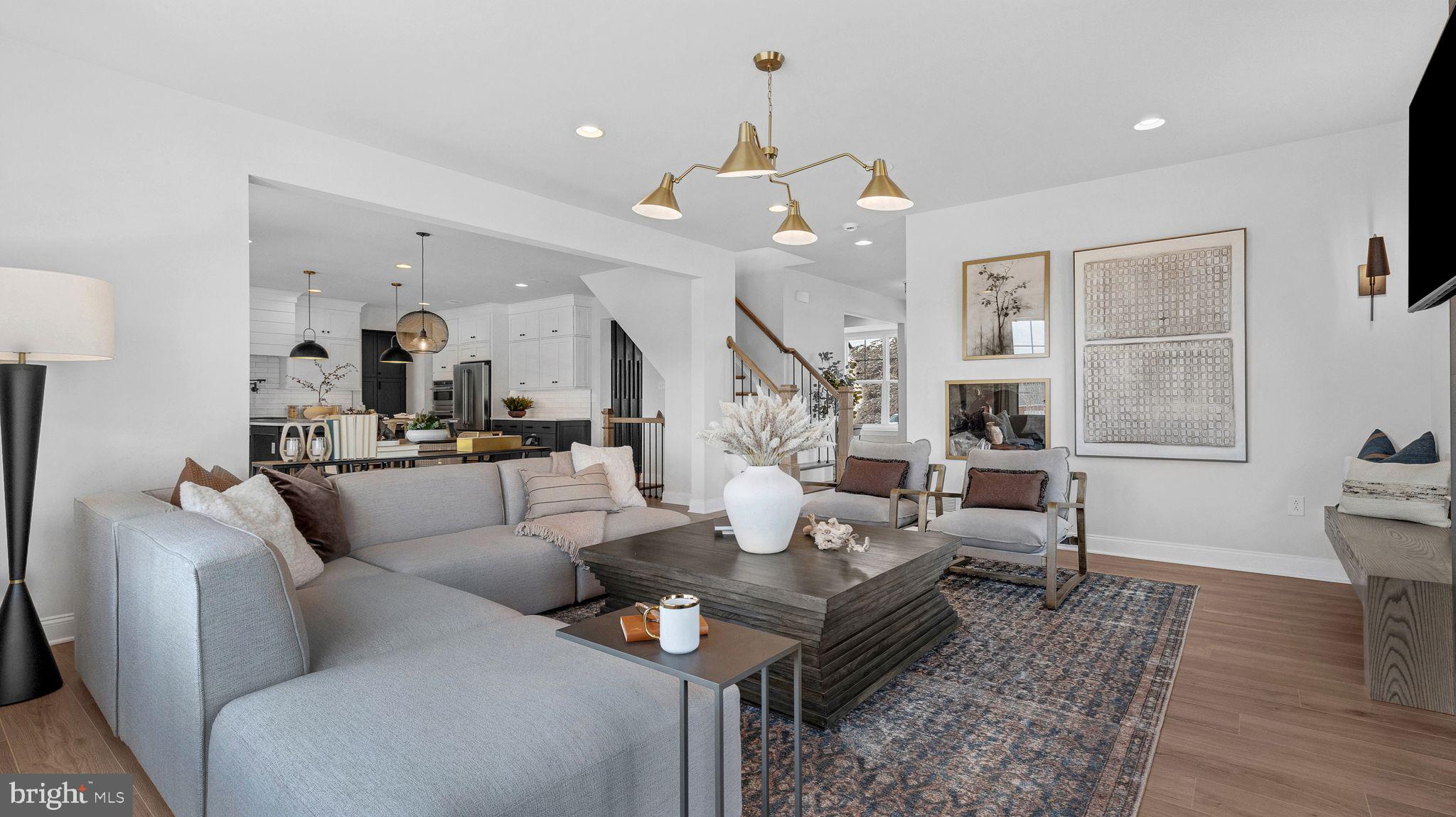 STRAWBERRY HILLS - Residential