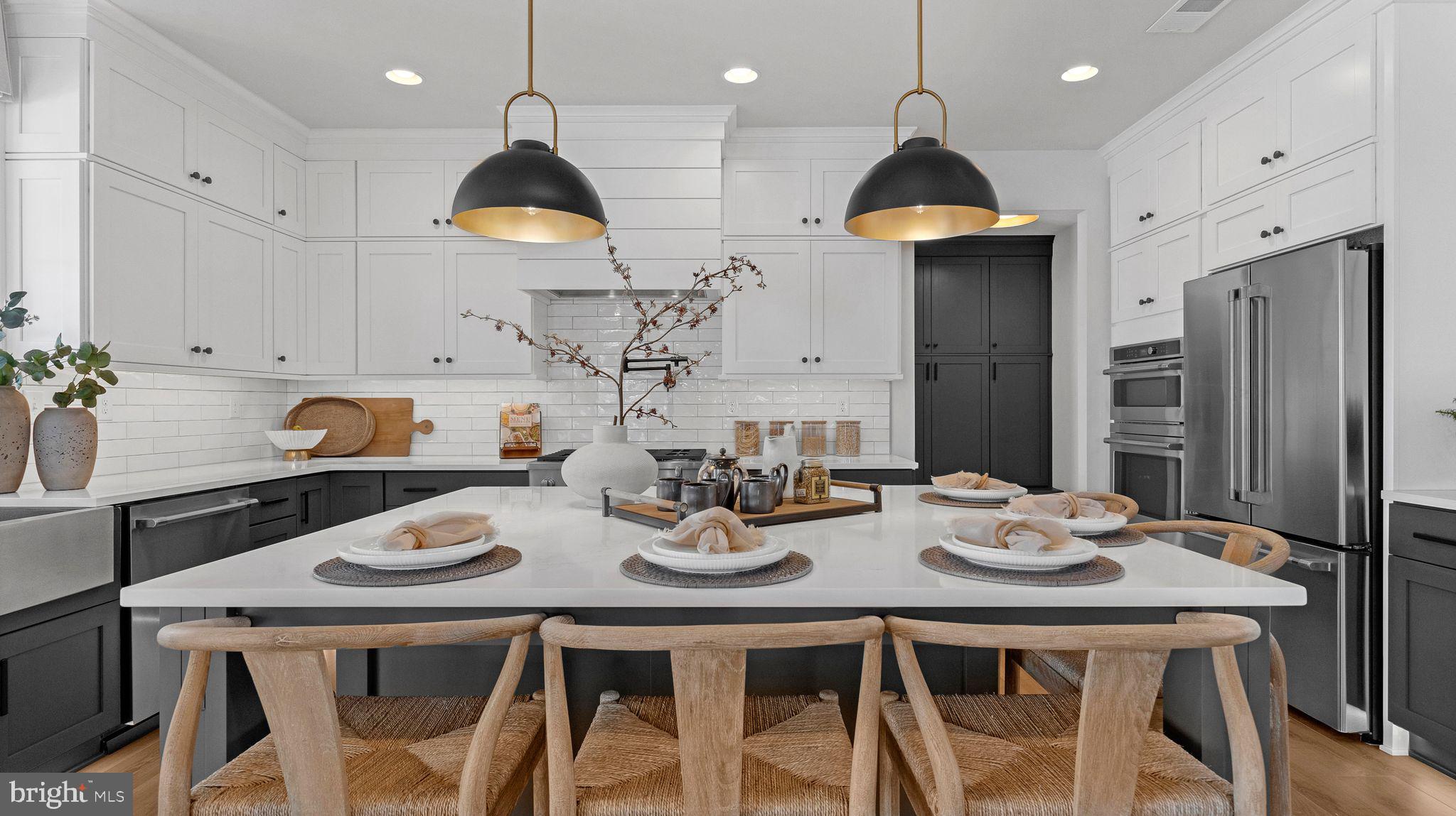 STRAWBERRY HILLS - Residential