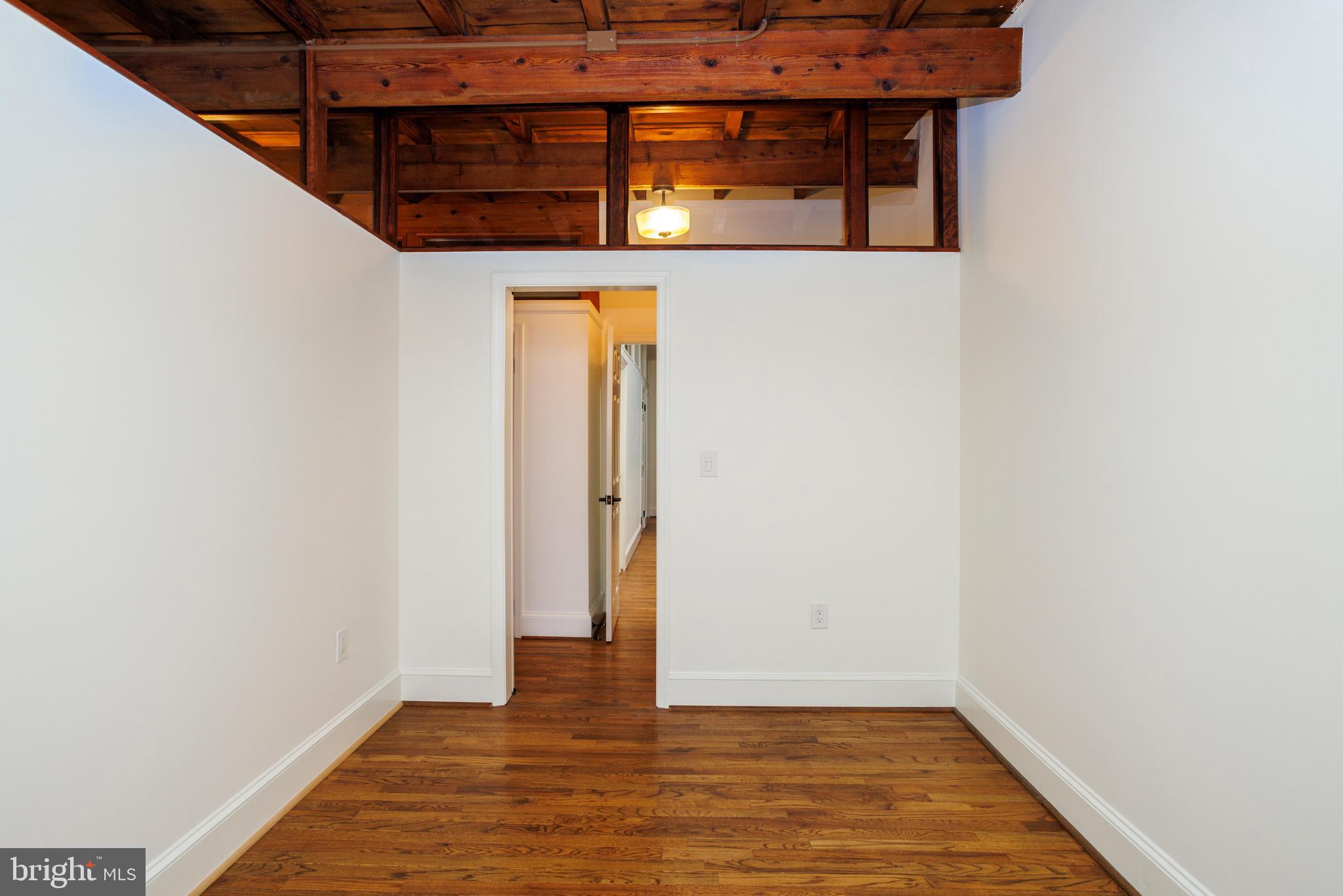 WASHINGTON SQ WEST - Residential