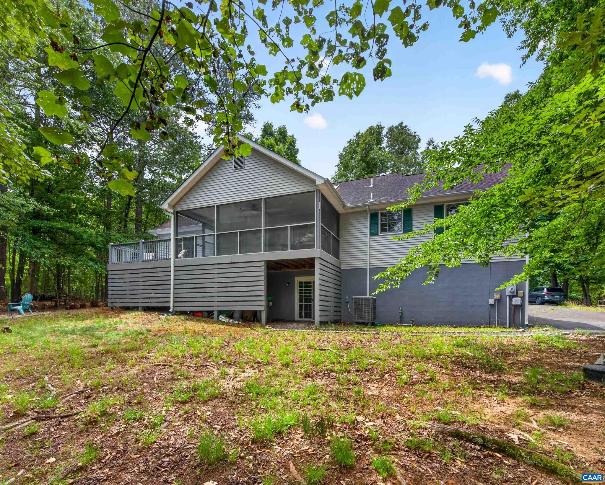 LAKE MONTICELLO - Residential