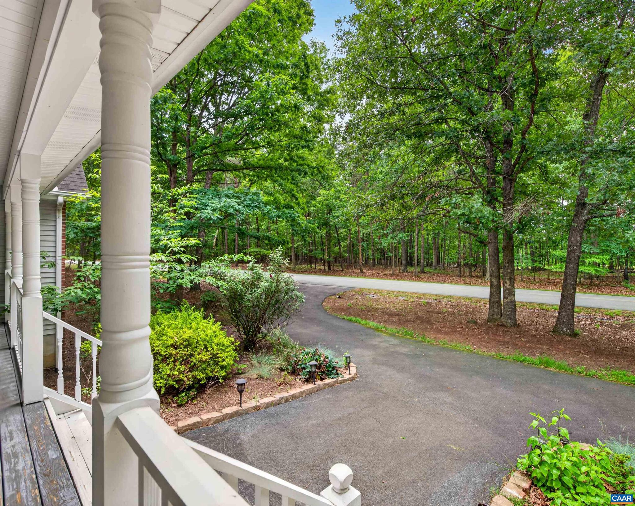 LAKE MONTICELLO - Residential