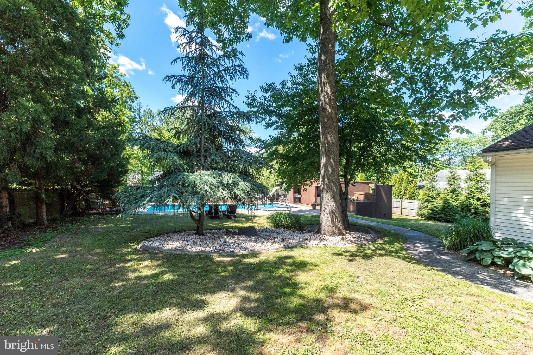 BROOKWOOD - Residential