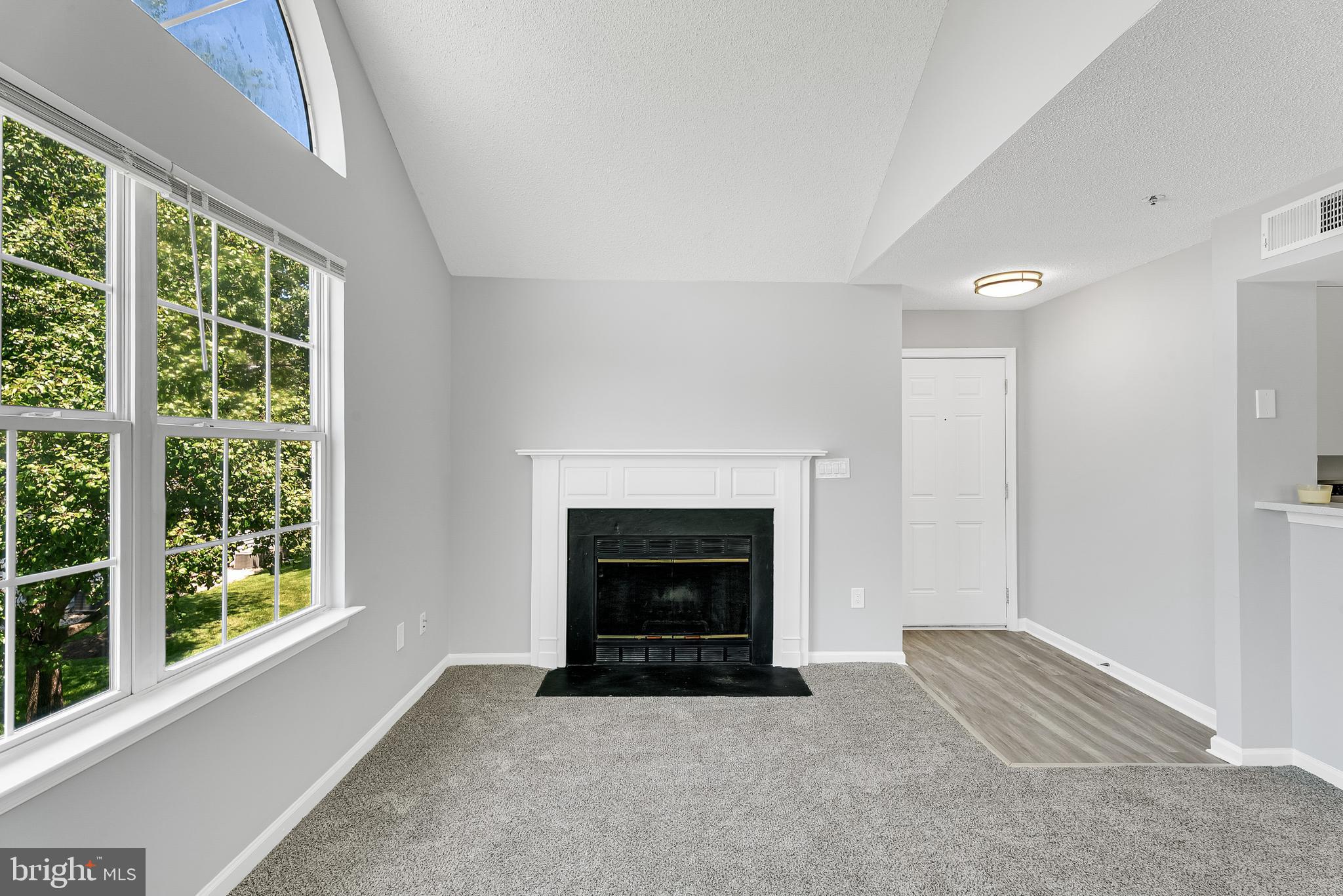 VISTAS AT LAUREL LAKES - Residential