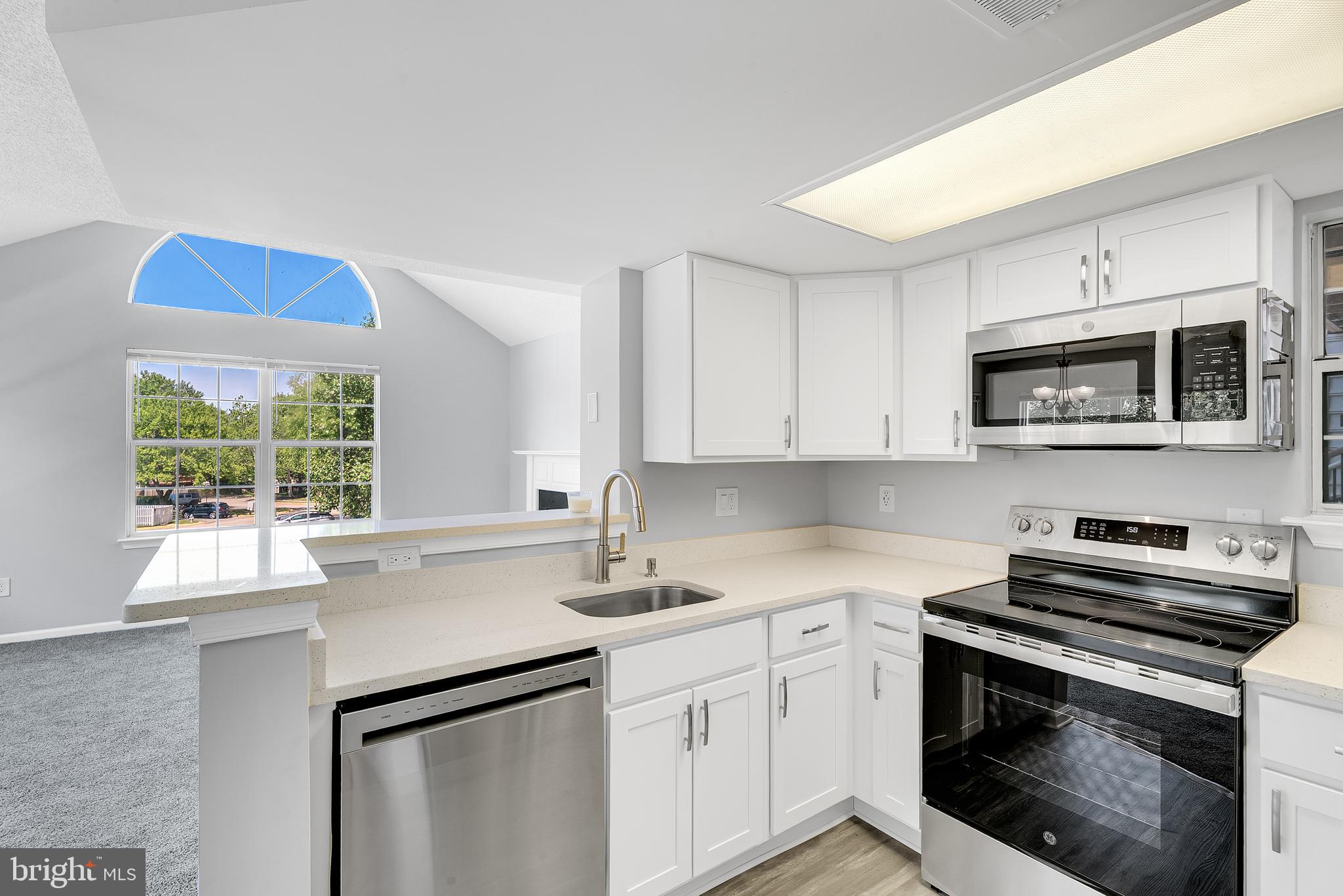 VISTAS AT LAUREL LAKES - Residential