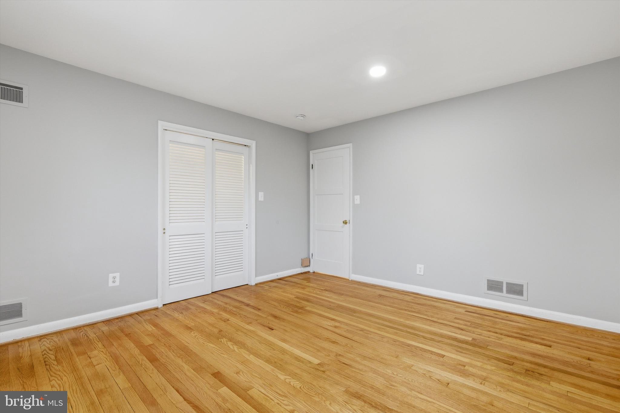 GLENDALE - Residential