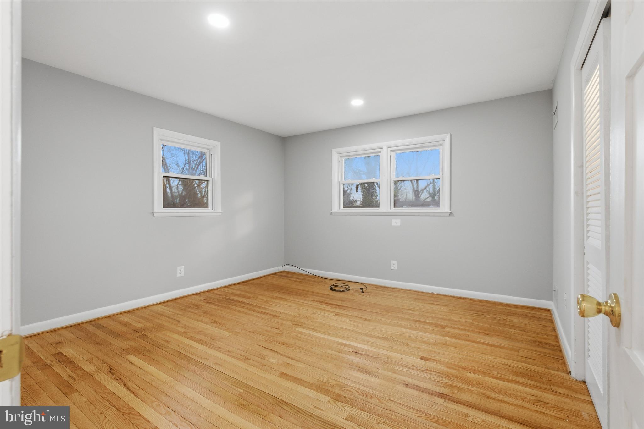 GLENDALE - Residential