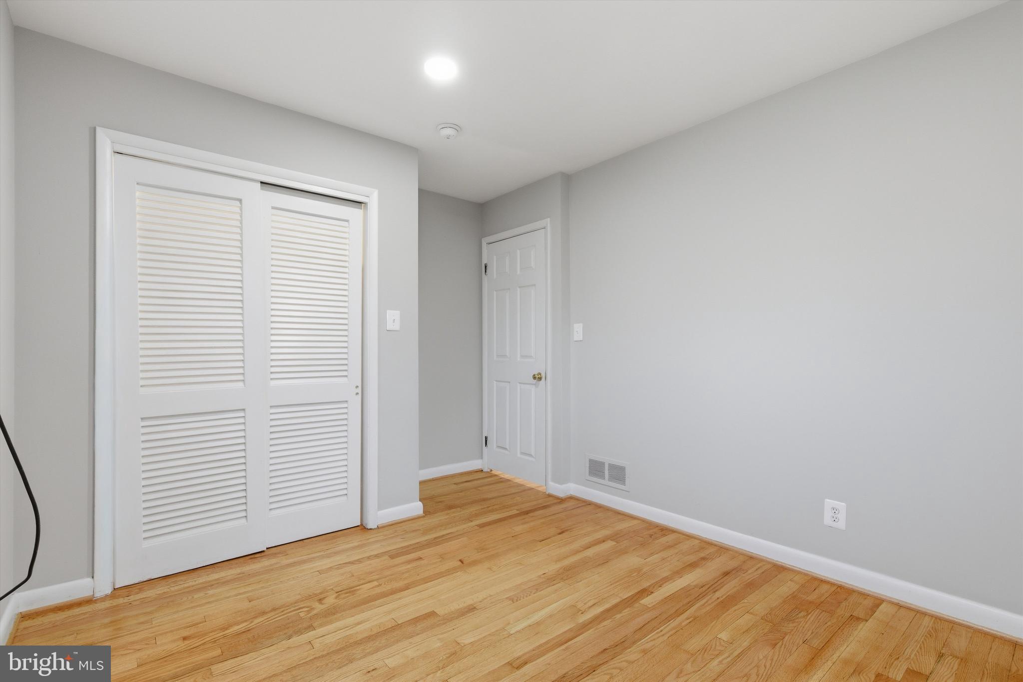 GLENDALE - Residential