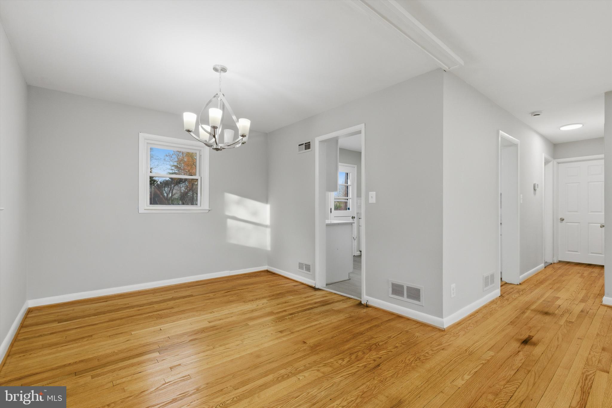 GLENDALE - Residential