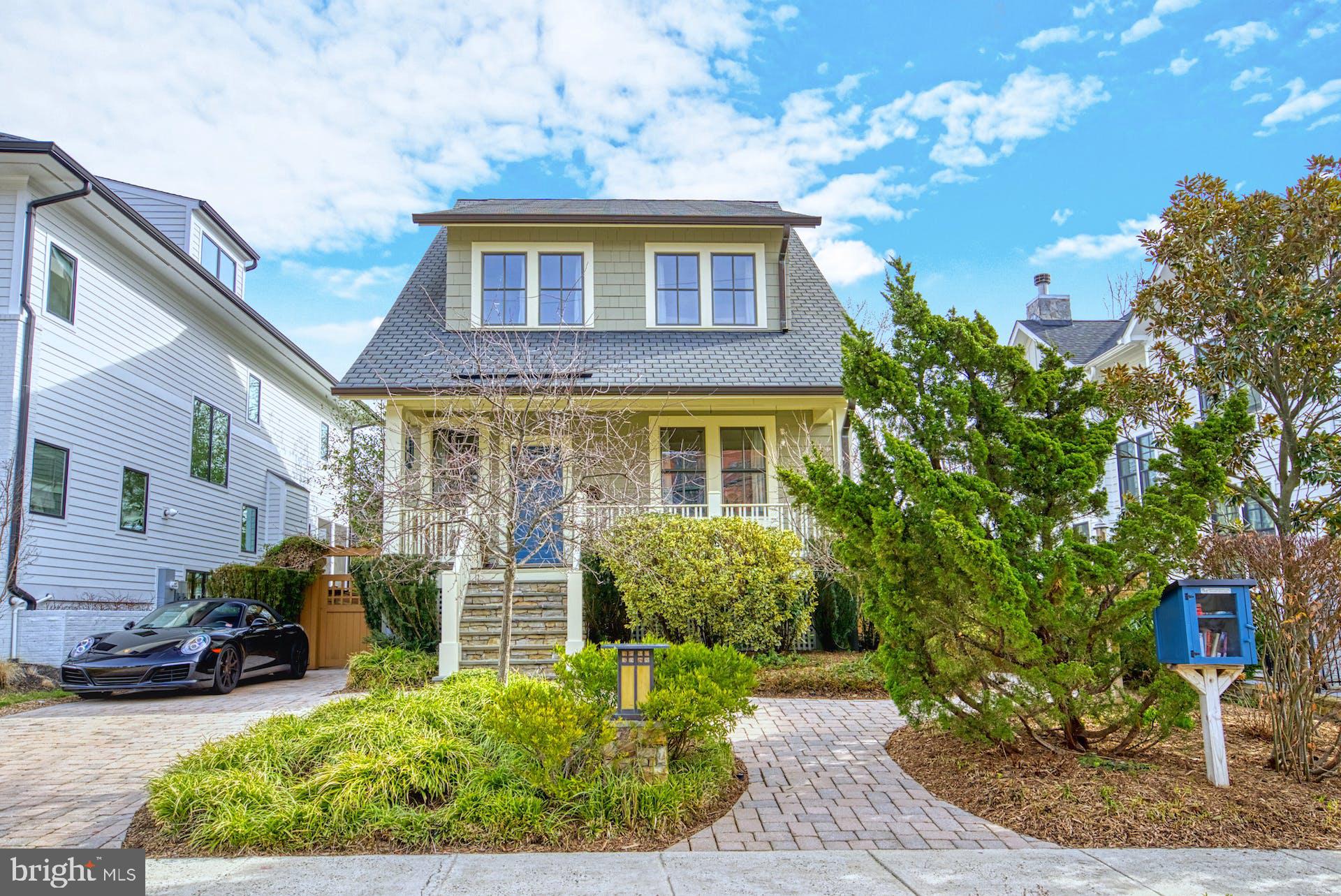 CLARENDON - Residential