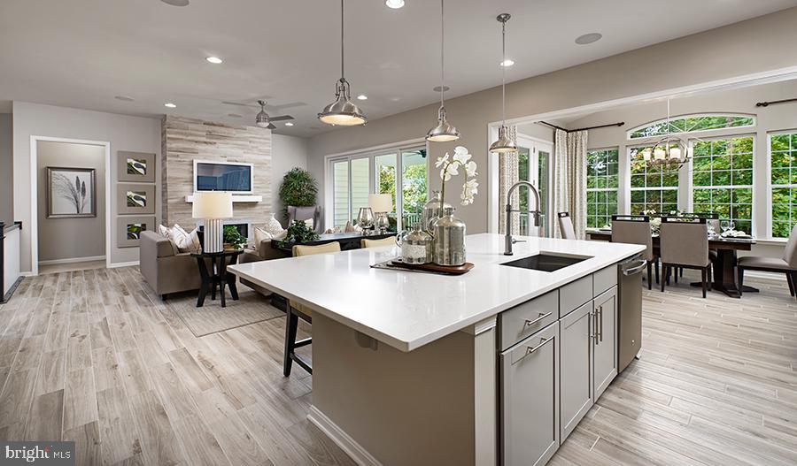ELMWOOD FARM - Residential