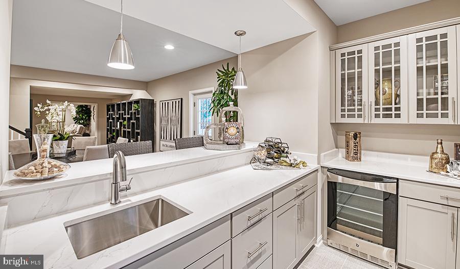 ELMWOOD FARM - Residential