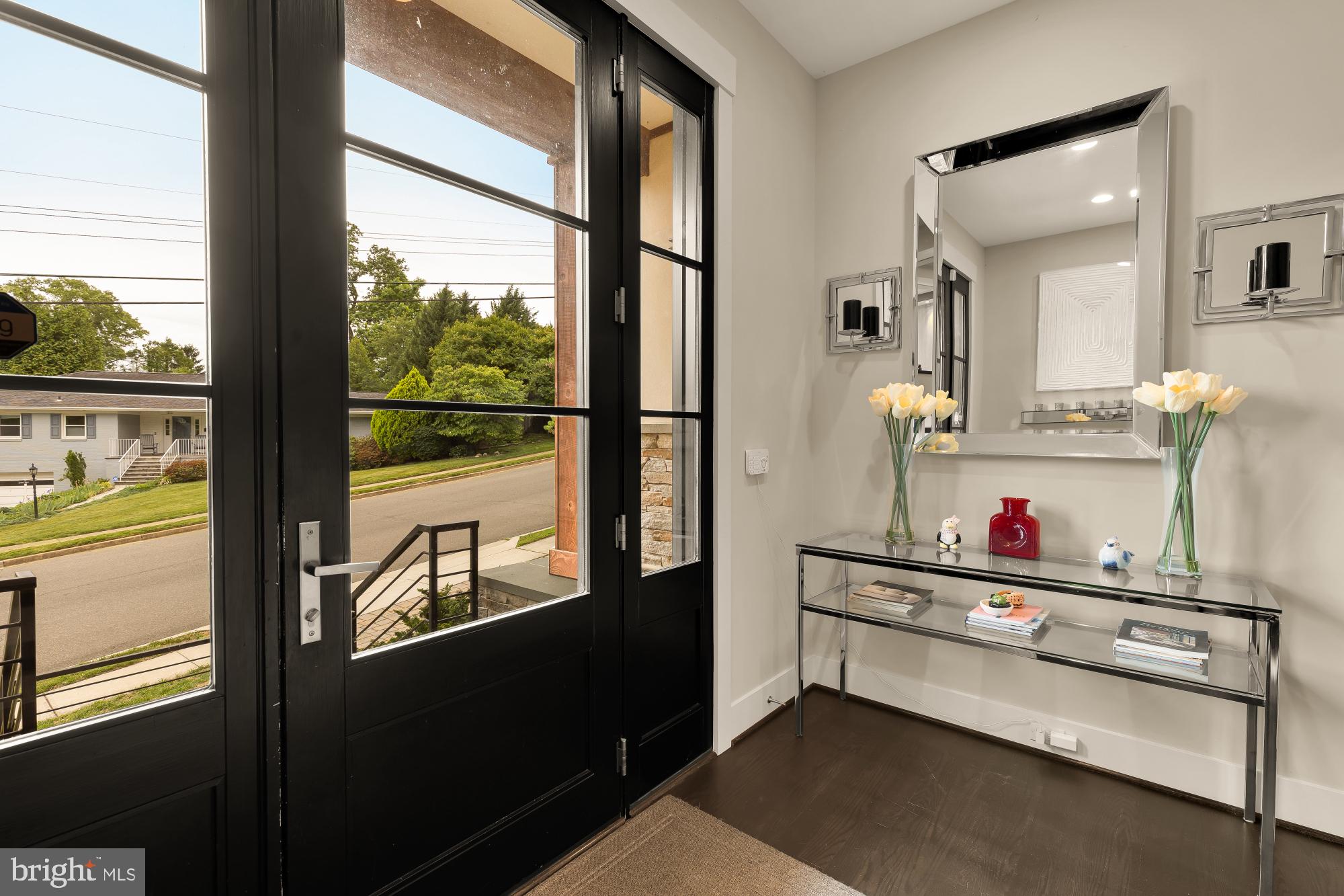 RIVERCREST - Residential
