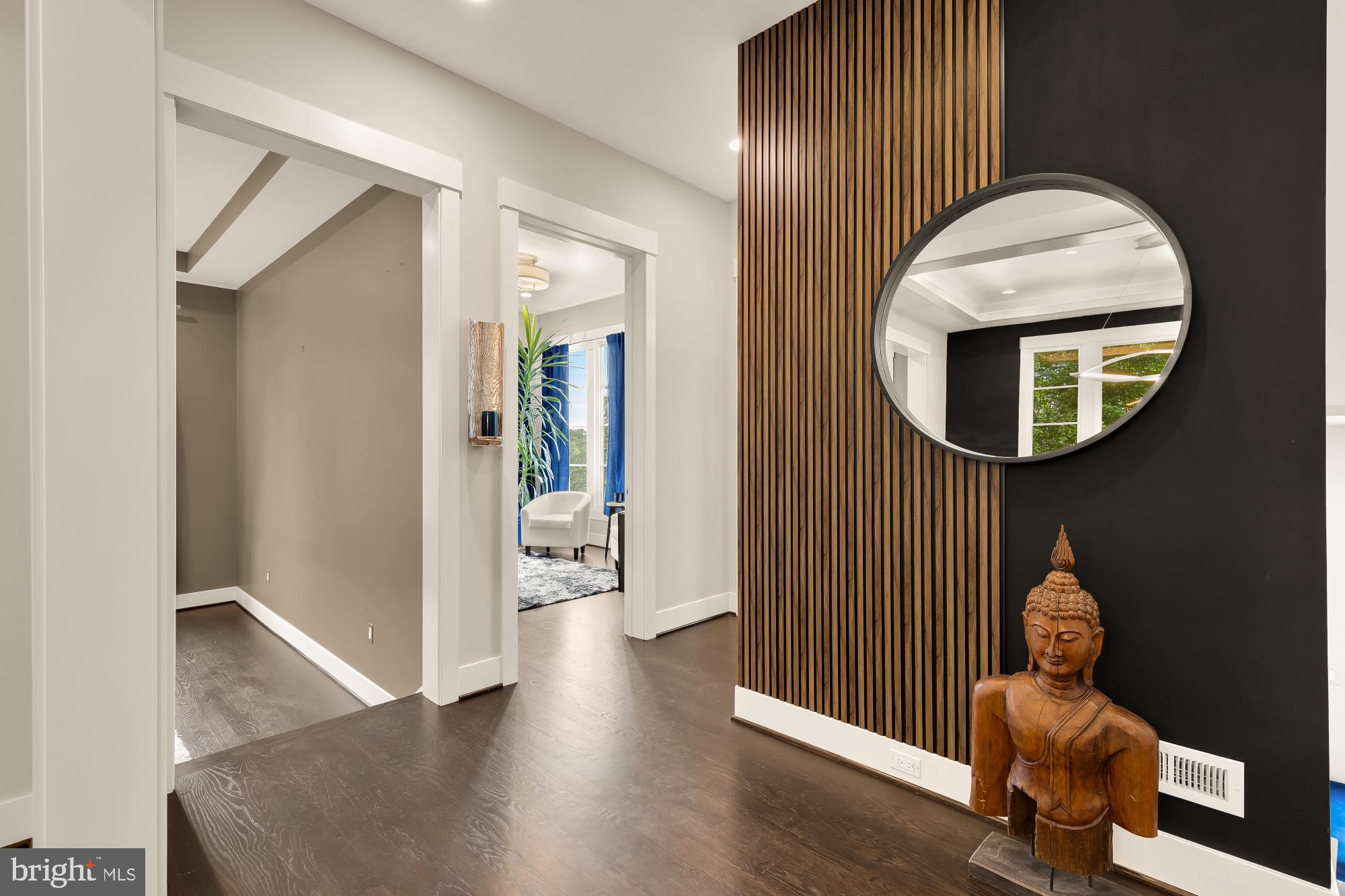RIVERCREST - Residential