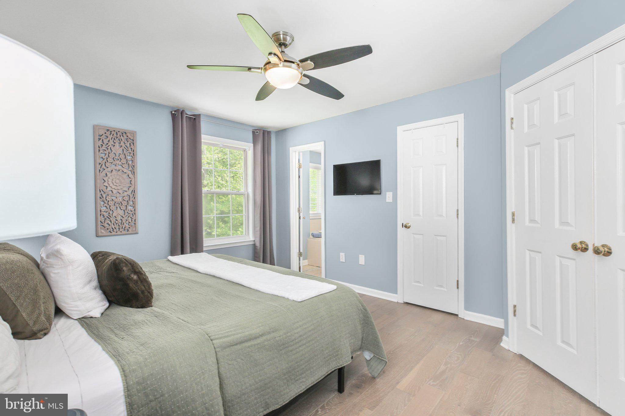 ARGYLE HILLS - Residential