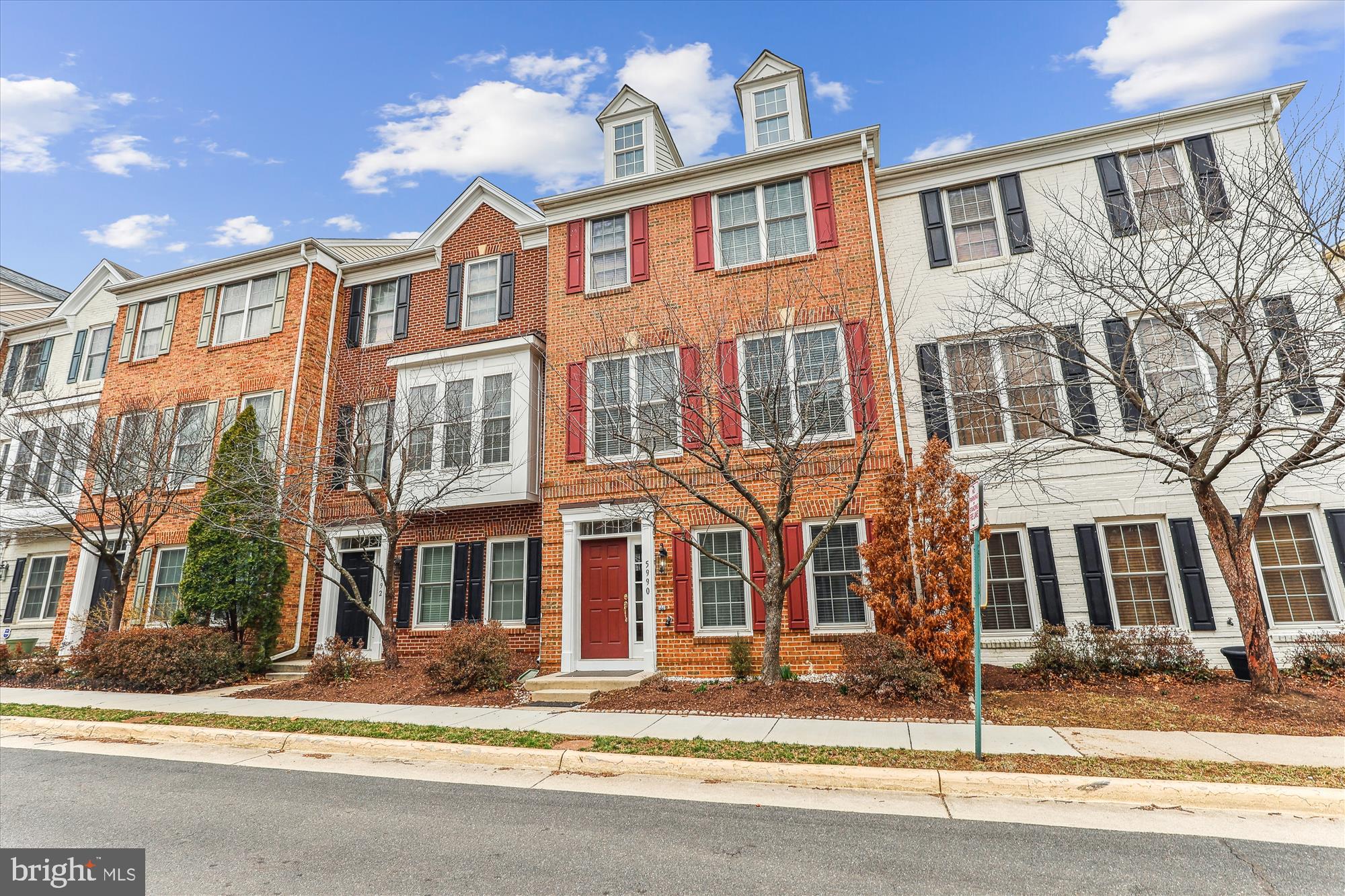 PAVILIONS AT HUNTINGTON - Residential