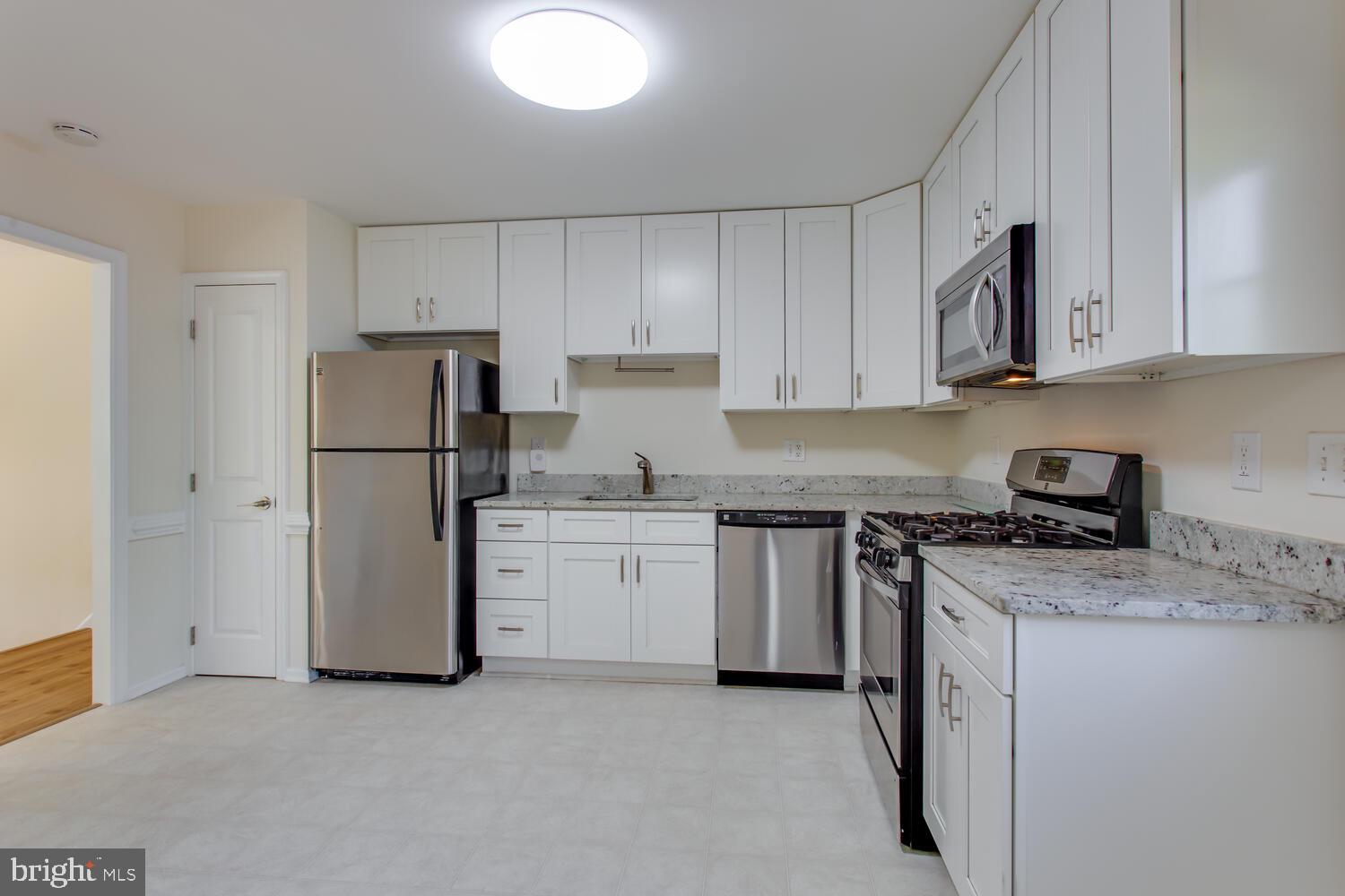 TALISMAN COURT - Residential Lease