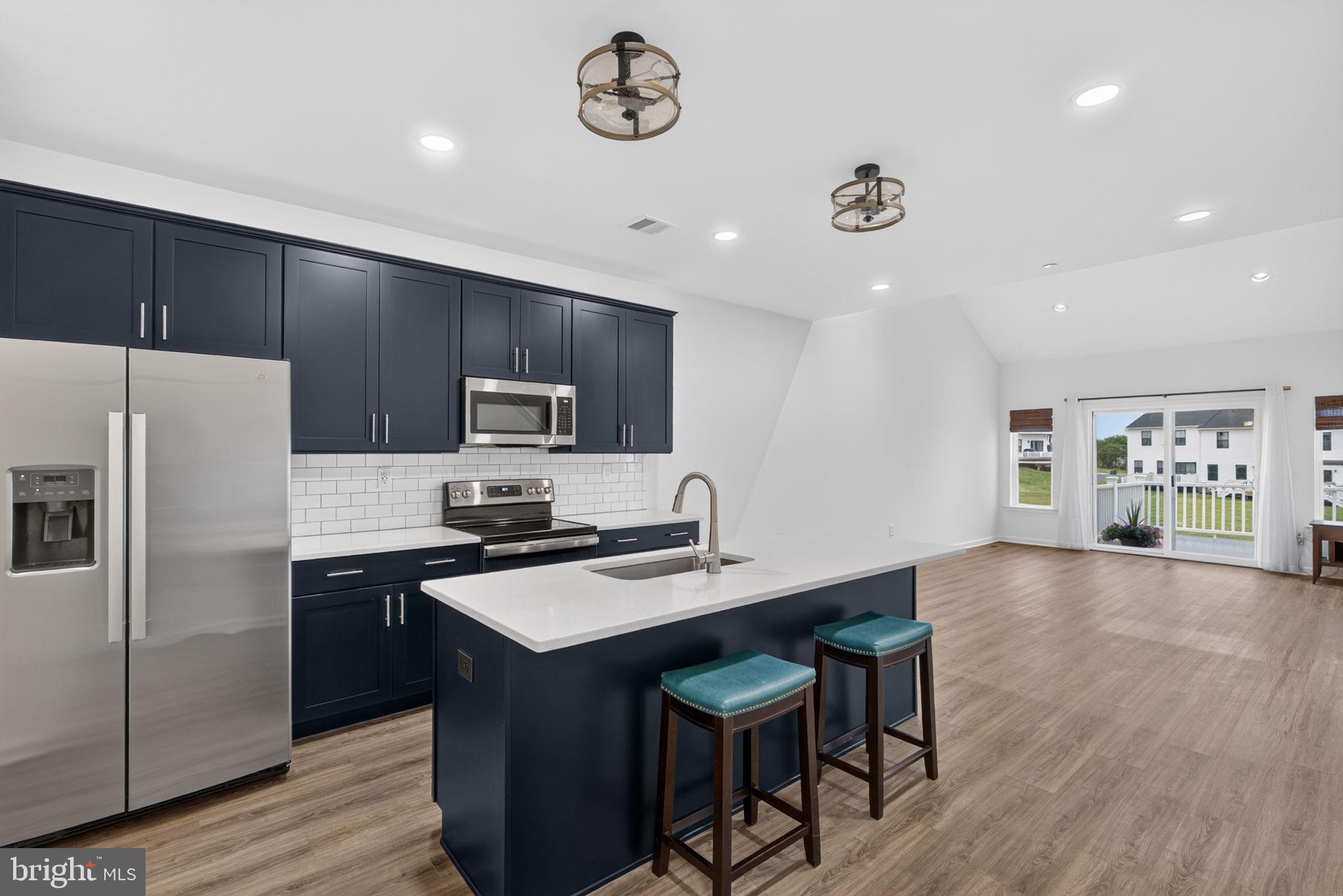 WOLF'S RUN - Residential