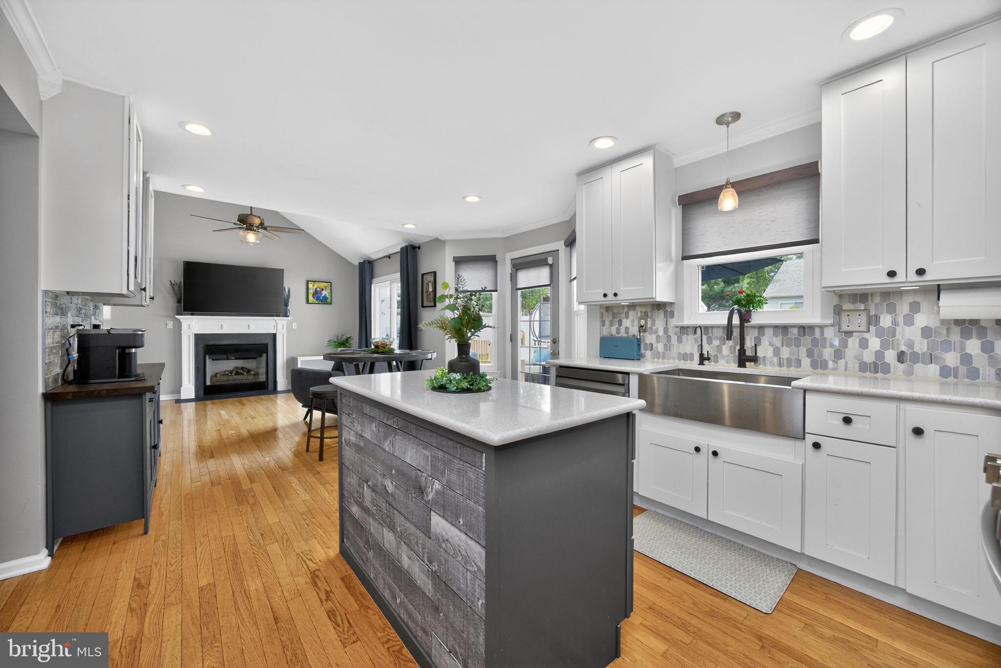 WILLOW WOODS - Residential