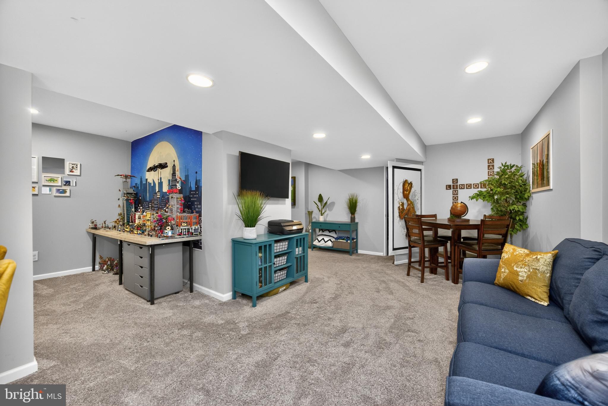 WILLOW WOODS - Residential
