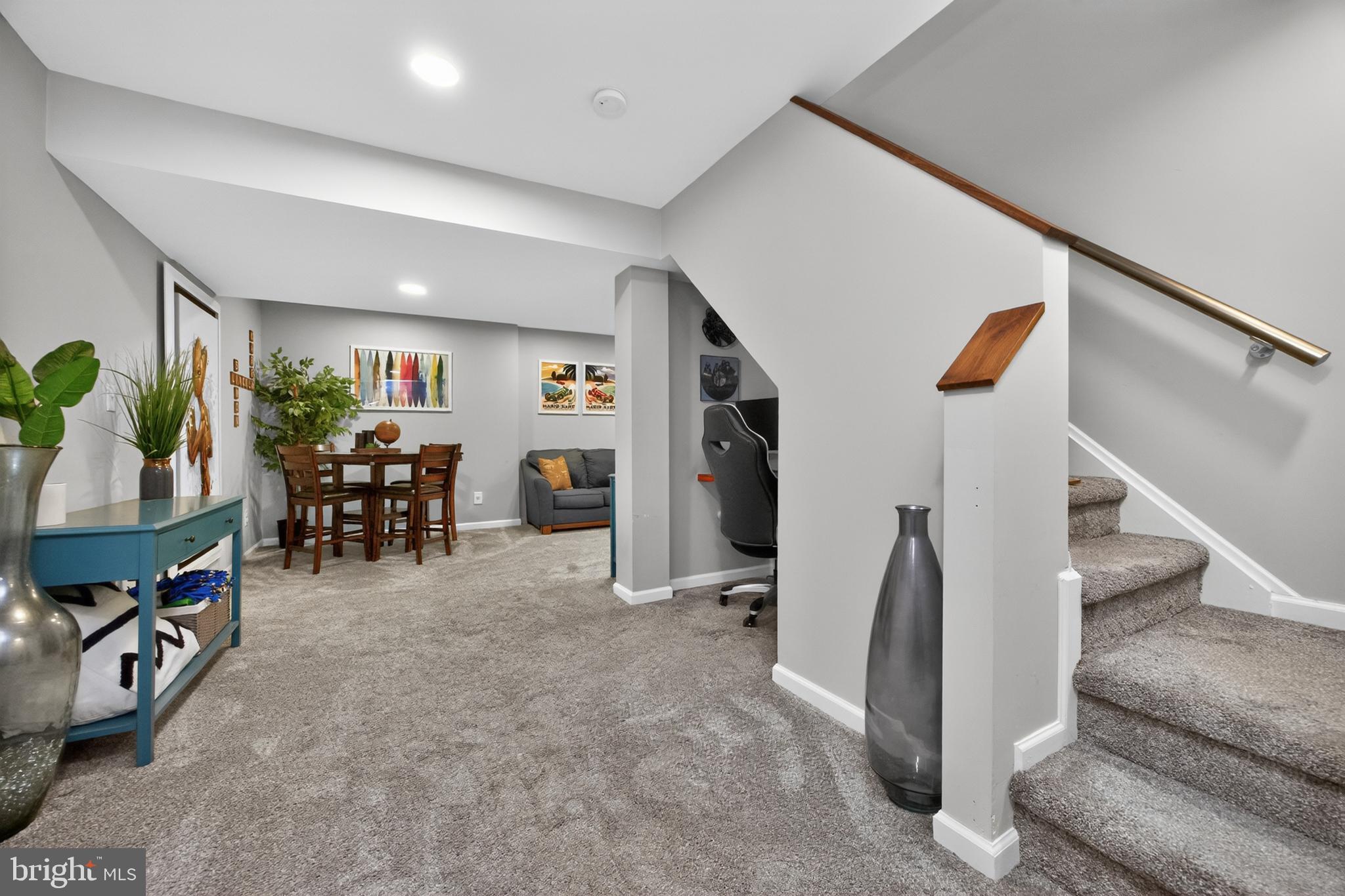 WILLOW WOODS - Residential
