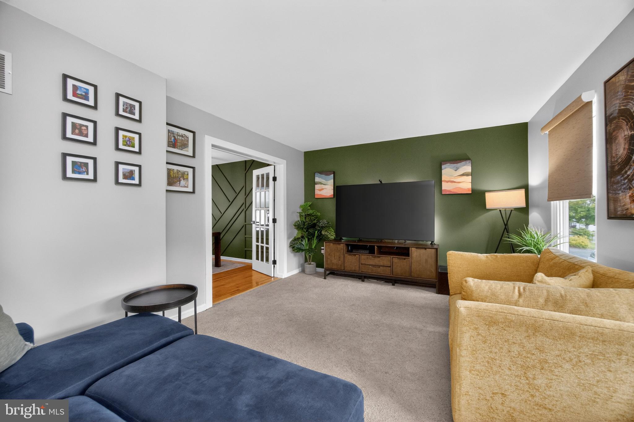 WILLOW WOODS - Residential