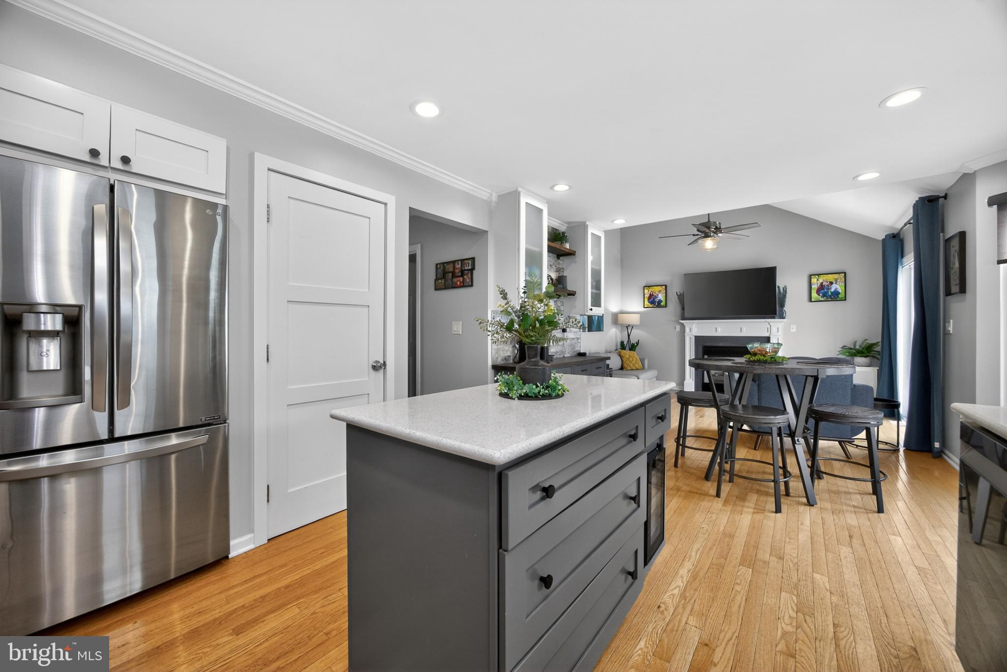 WILLOW WOODS - Residential