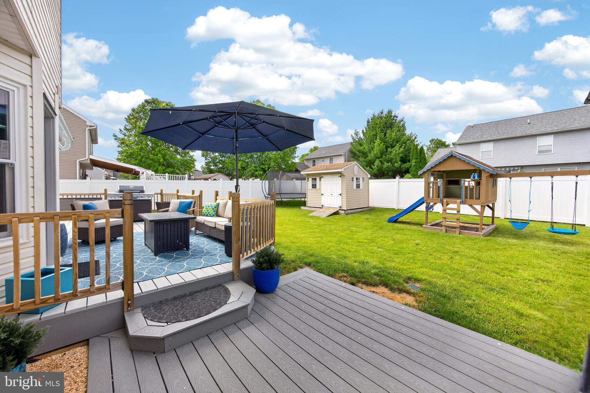WILLOW WOODS - Residential