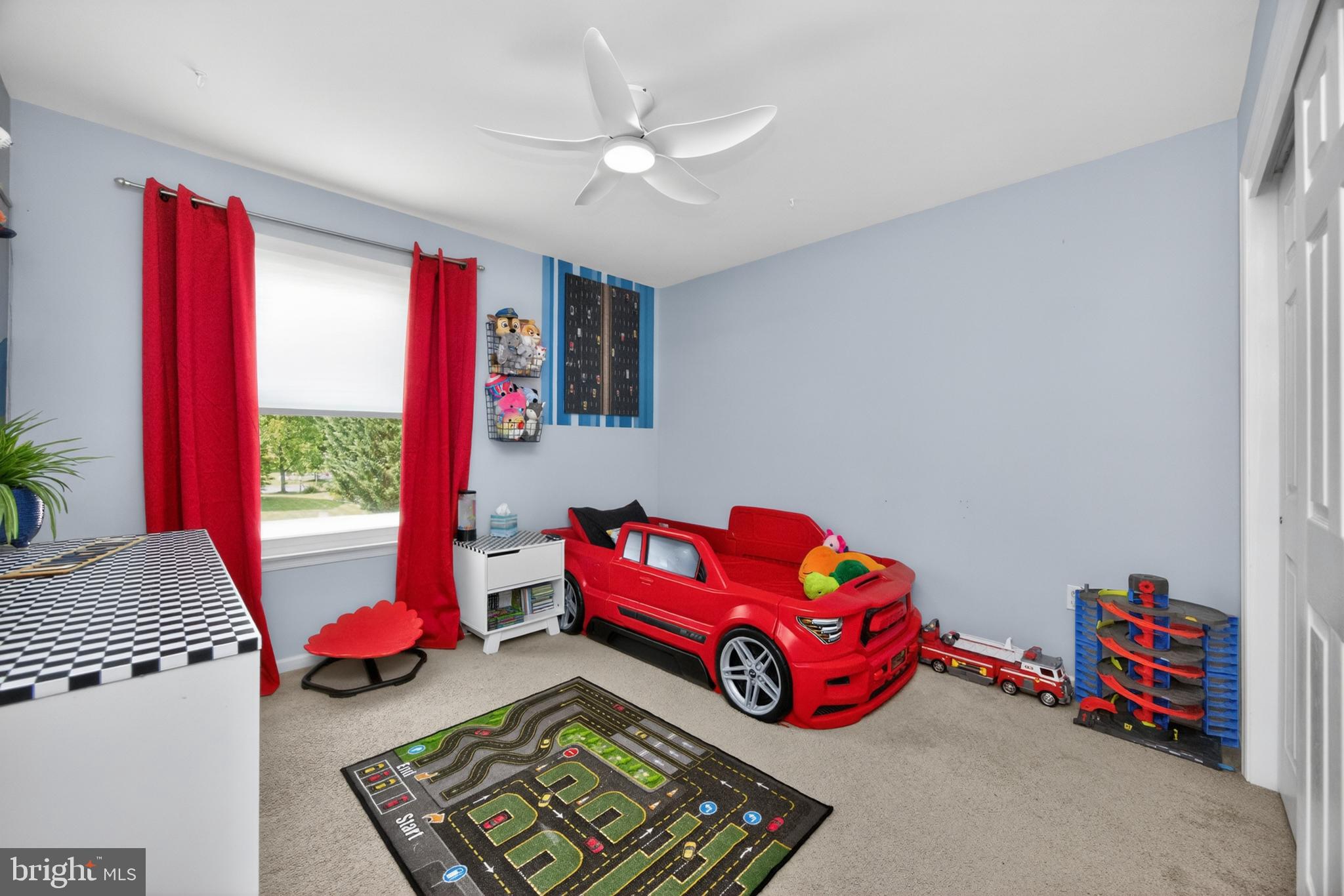 WILLOW WOODS - Residential
