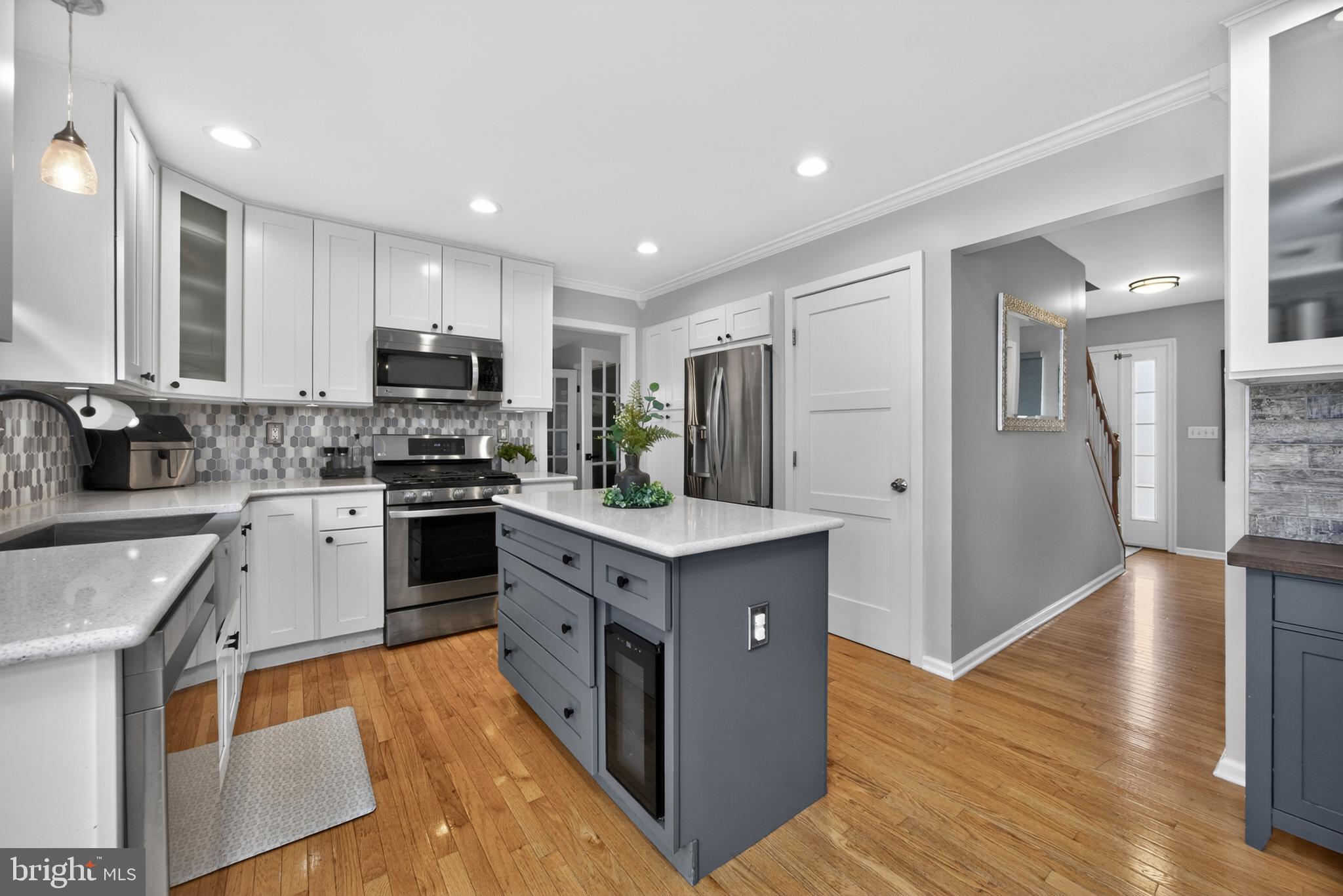 WILLOW WOODS - Residential