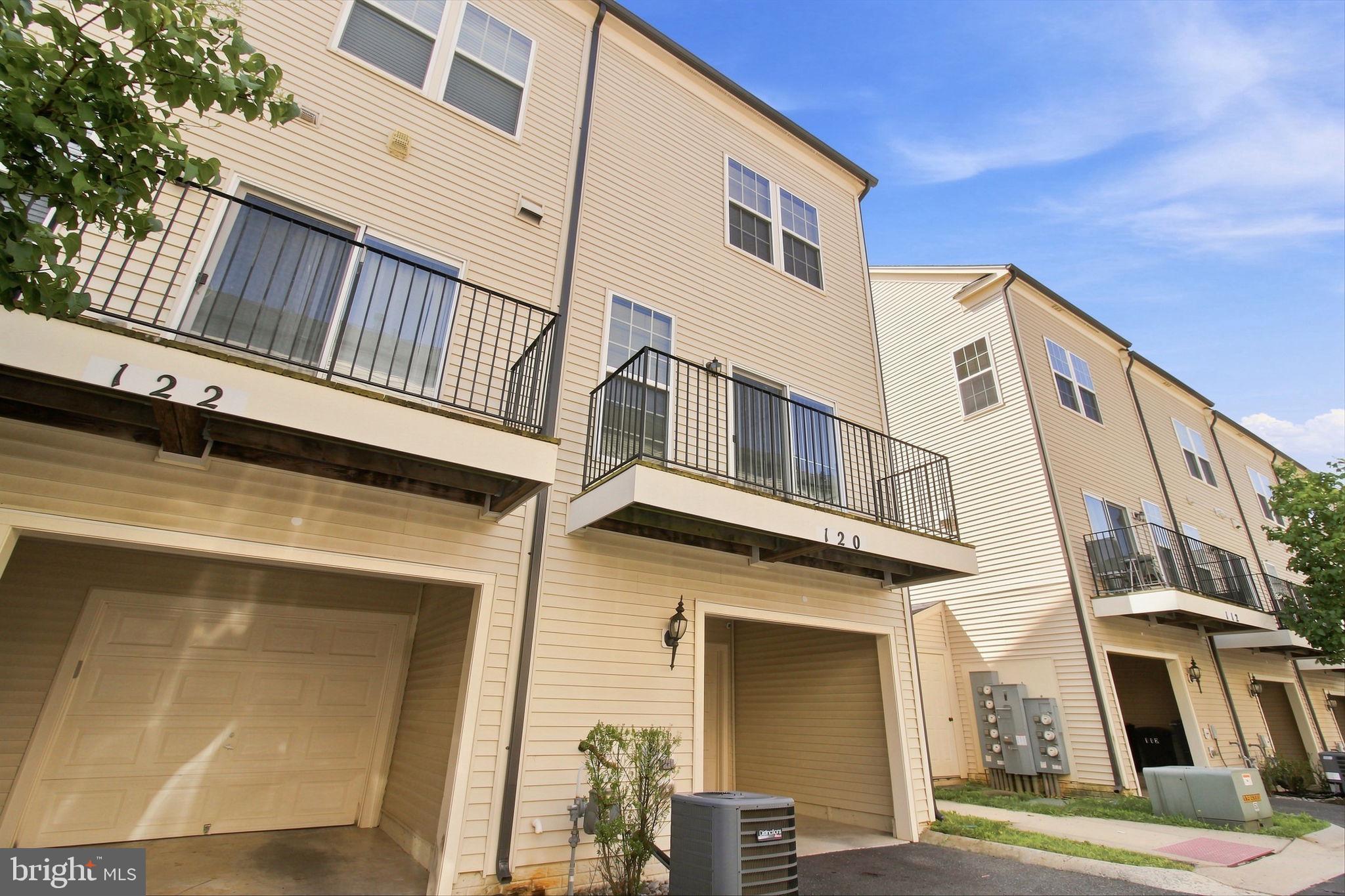 GALLERY PARK - Residential