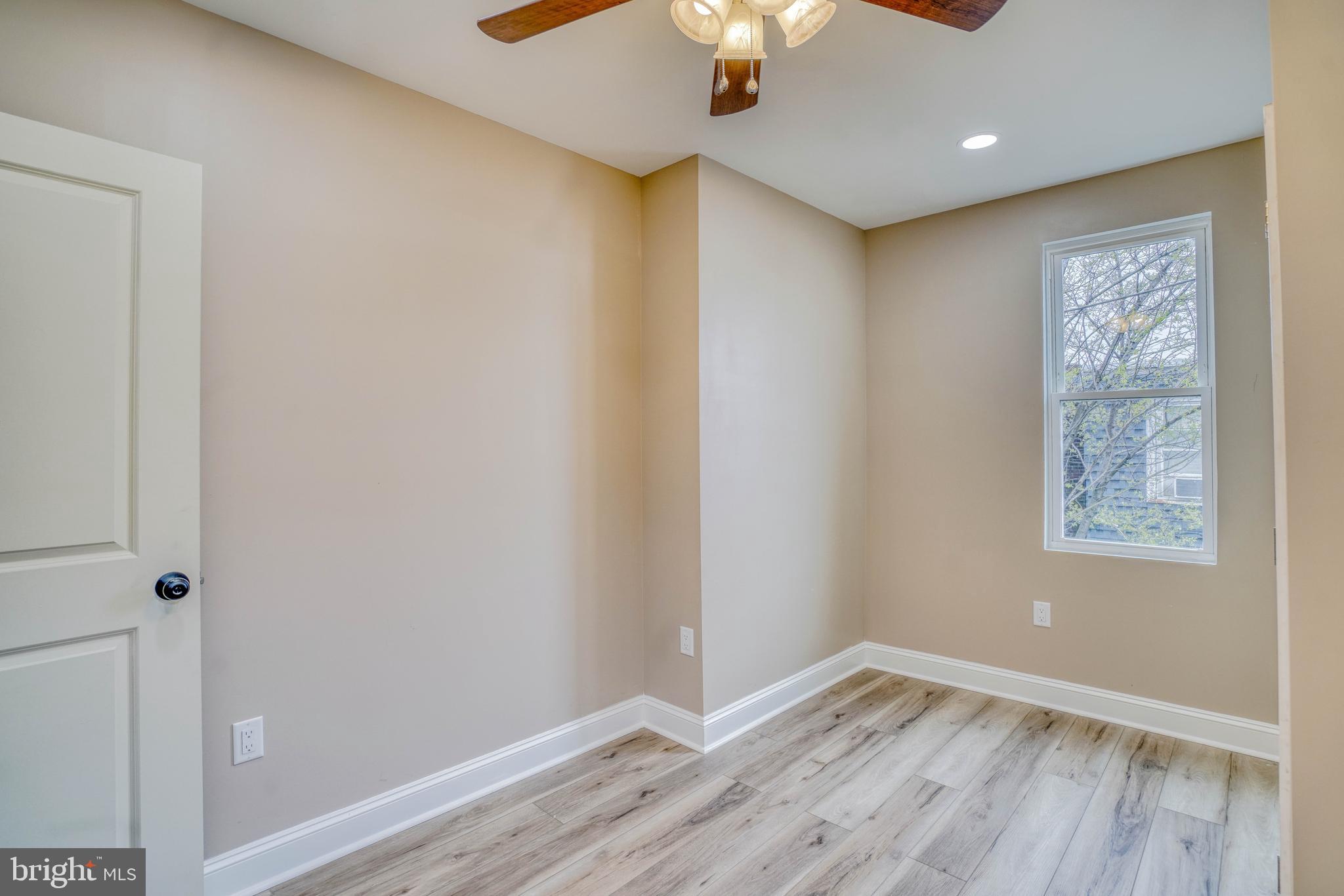 OLNEY - Residential