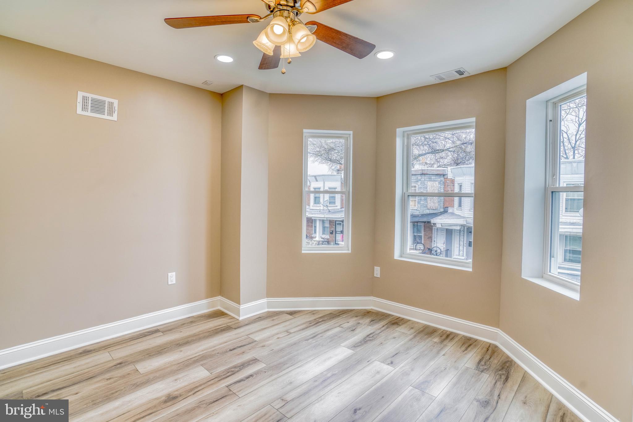OLNEY - Residential