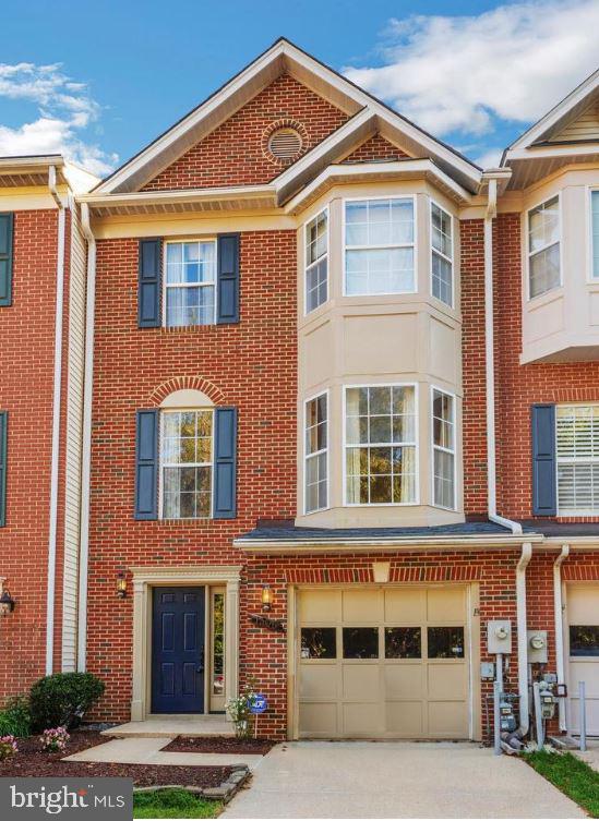 WATERFORD - Residential Lease