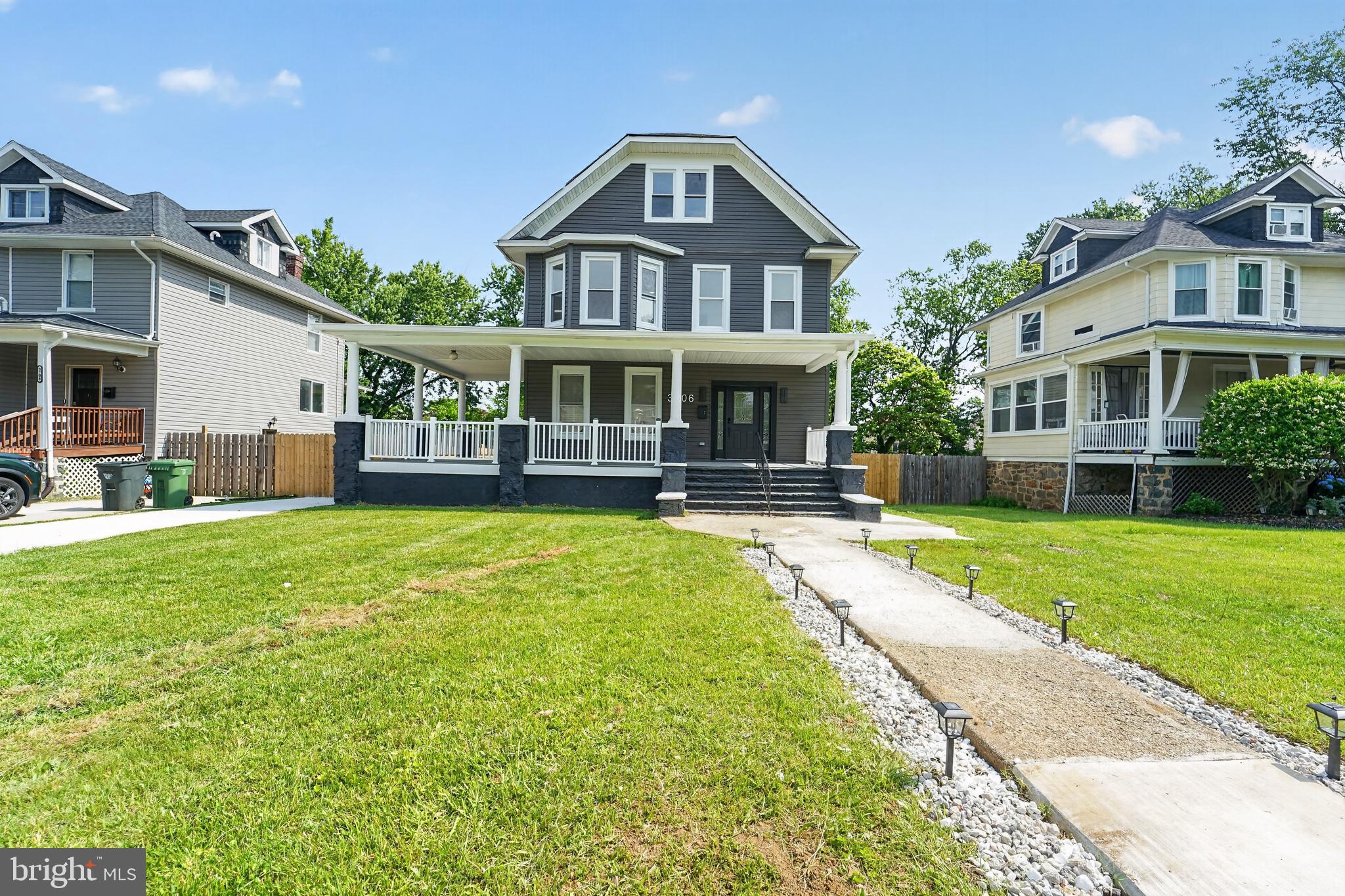 ASHBURTON HISTORIC DISTRICT - Residential