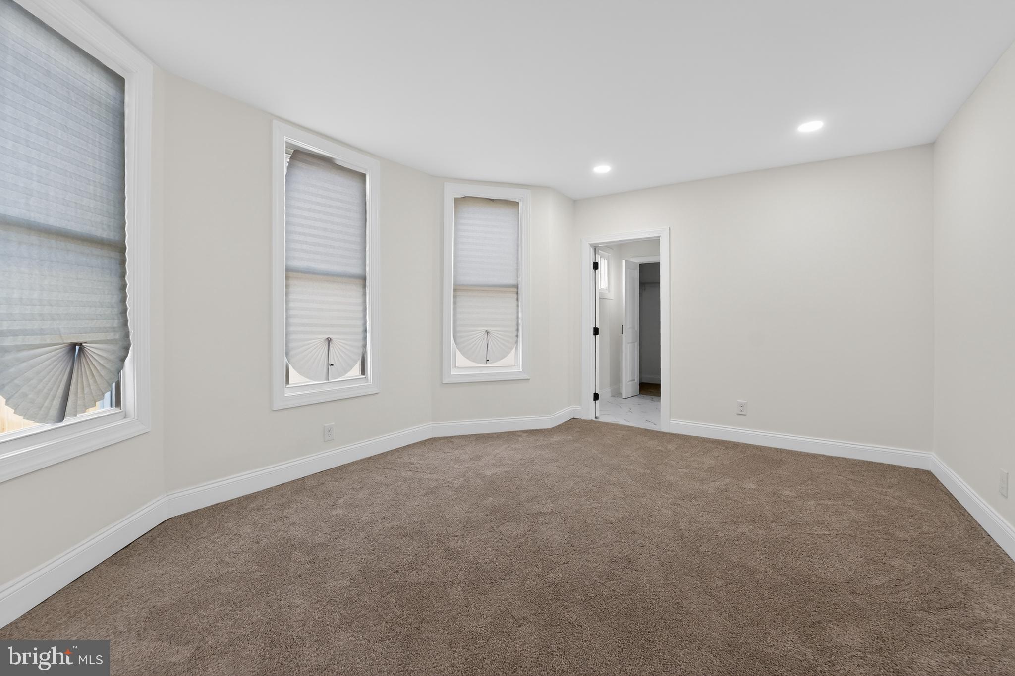 ASHBURTON HISTORIC DISTRICT - Residential