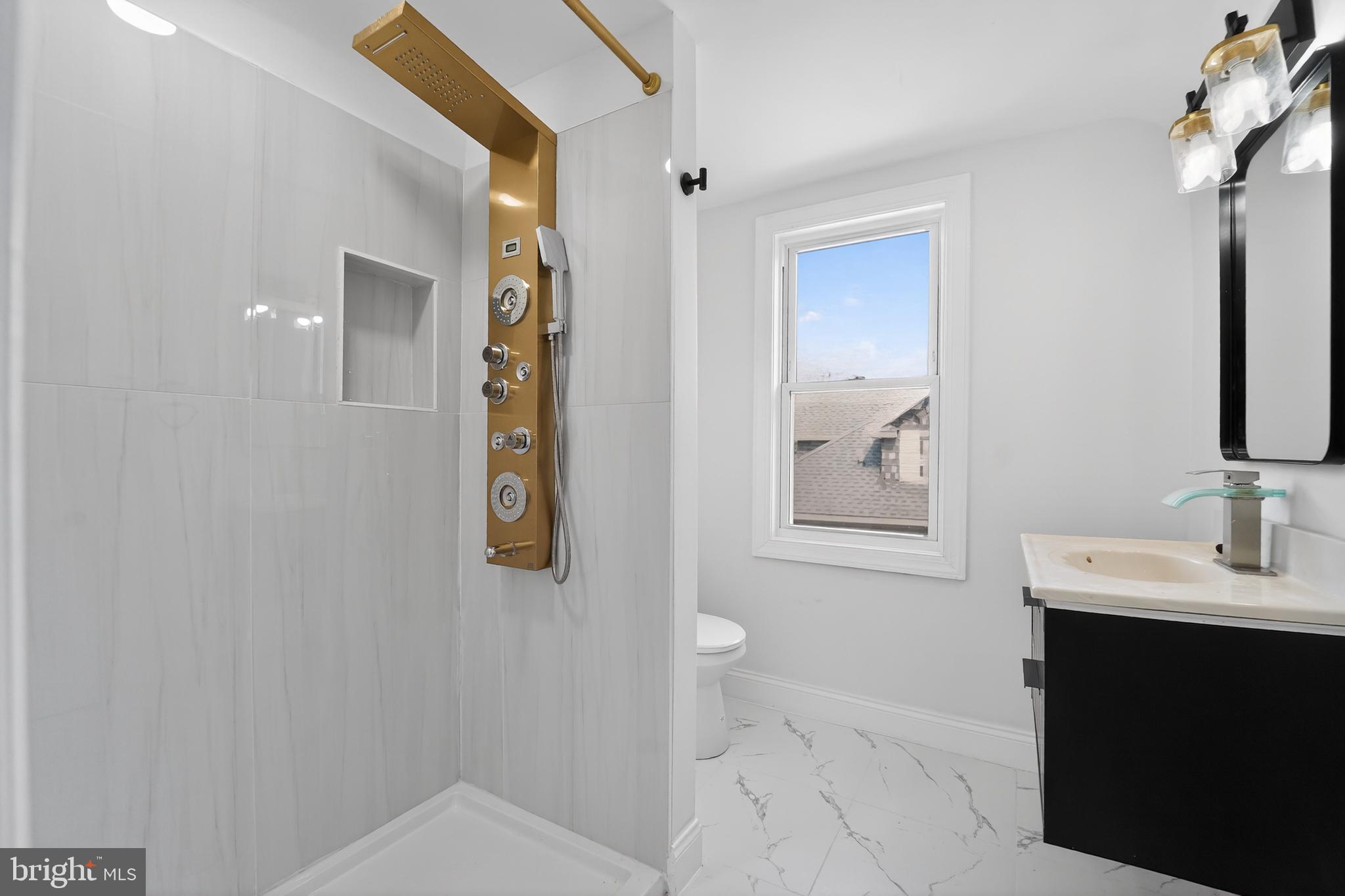 ASHBURTON HISTORIC DISTRICT - Residential