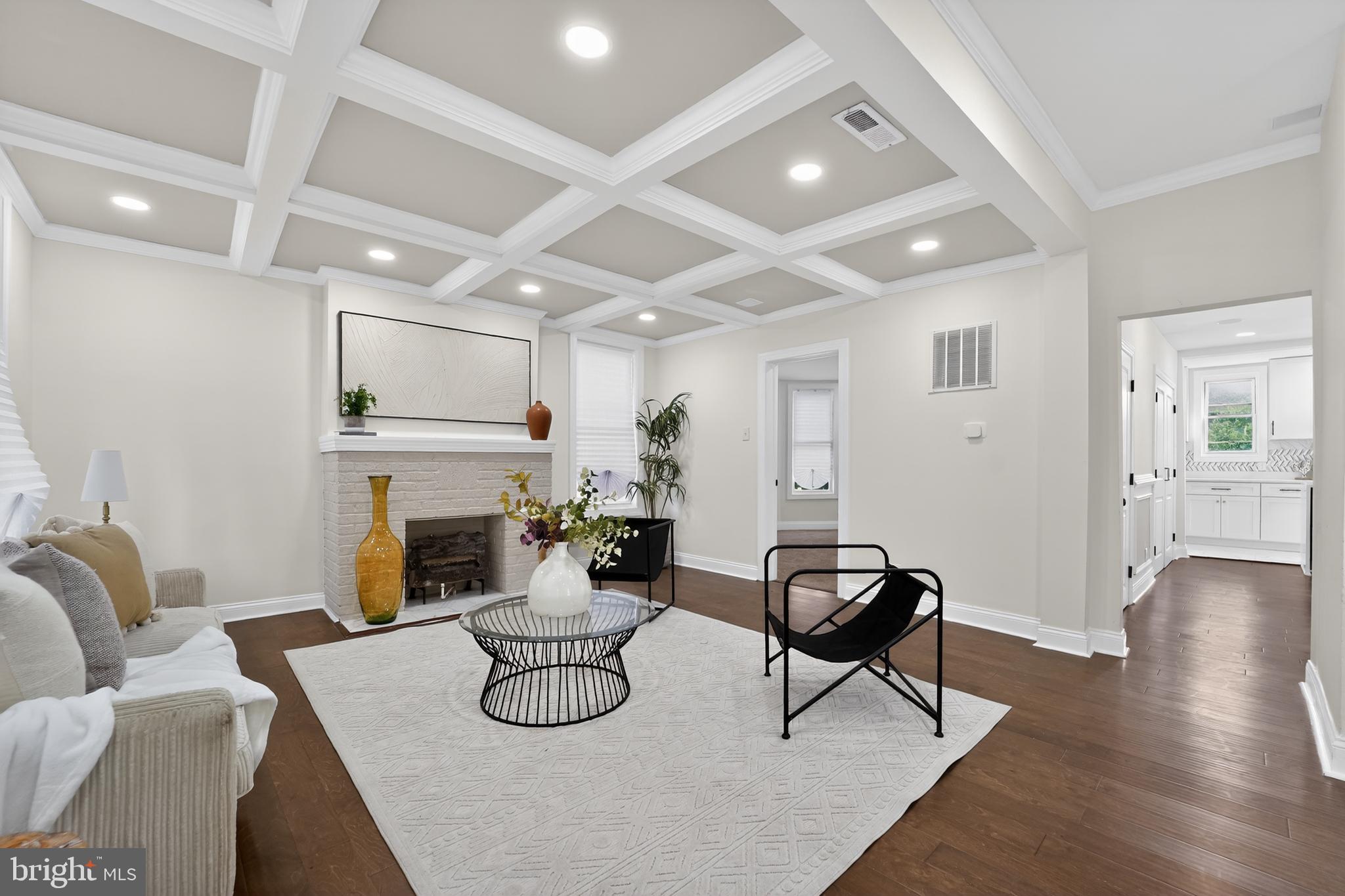 ASHBURTON HISTORIC DISTRICT - Residential