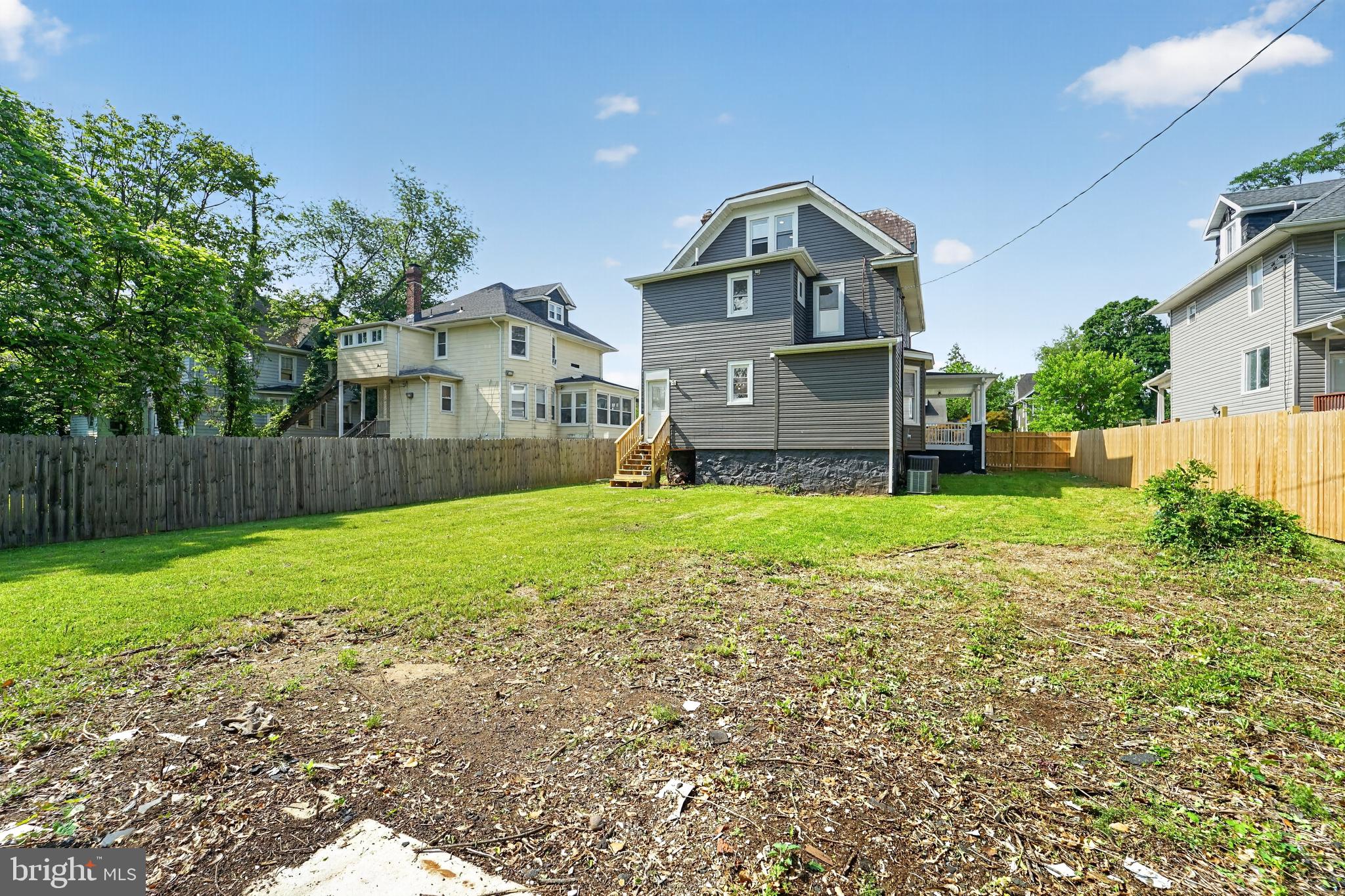 ASHBURTON HISTORIC DISTRICT - Residential