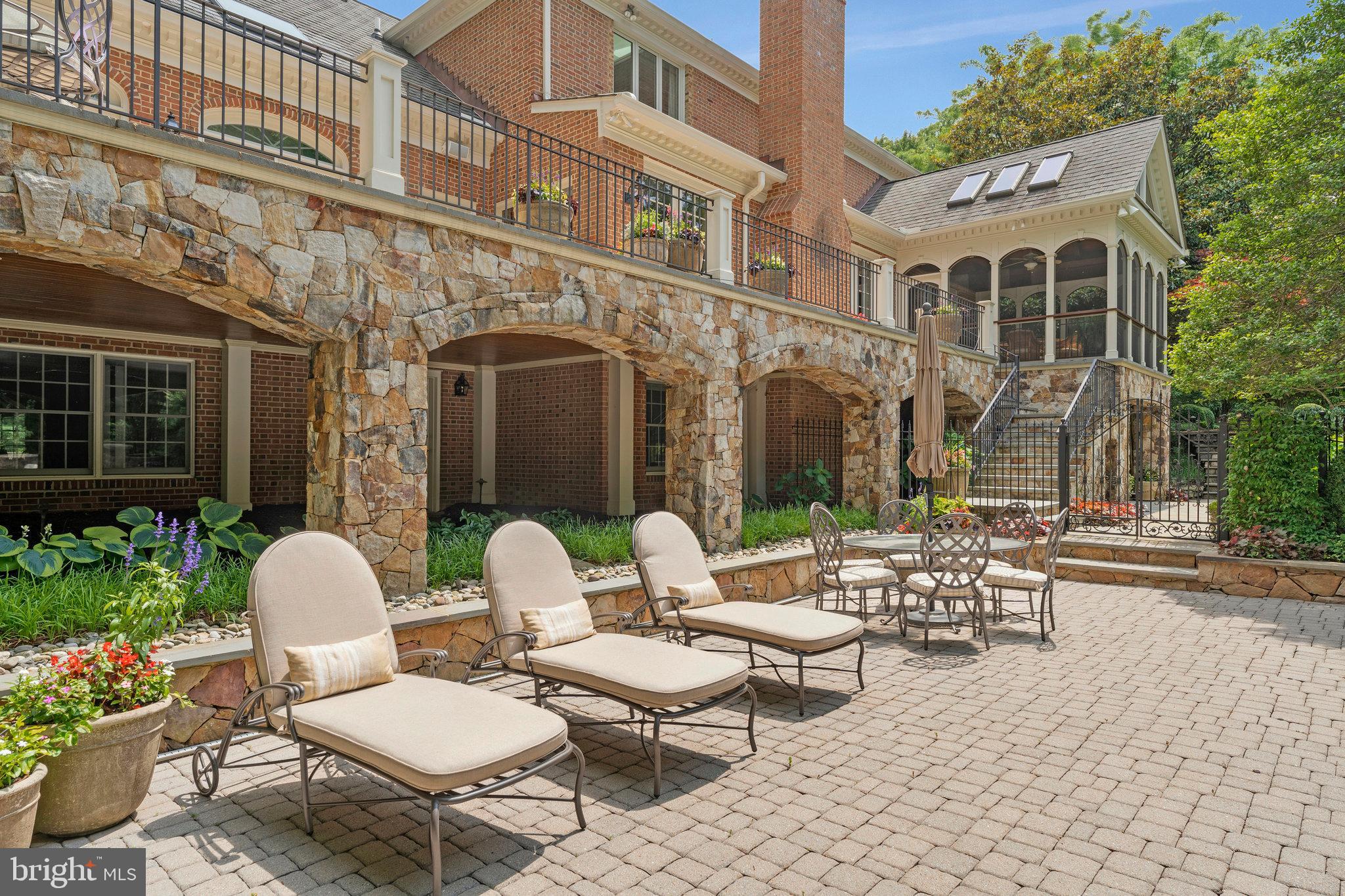 GEORGETOWN PLACE - Residential