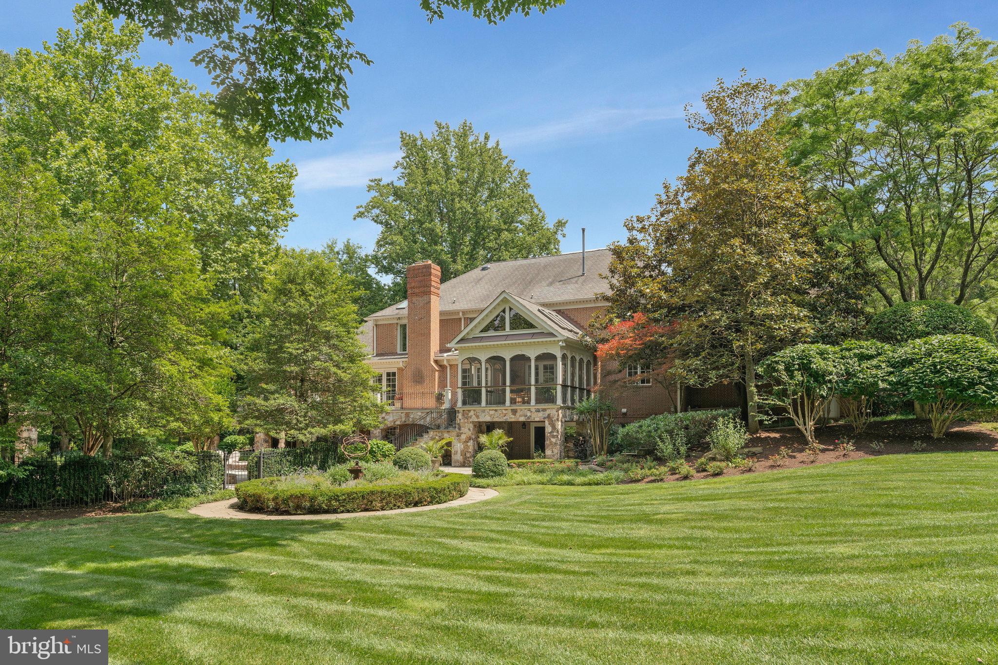 GEORGETOWN PLACE - Residential