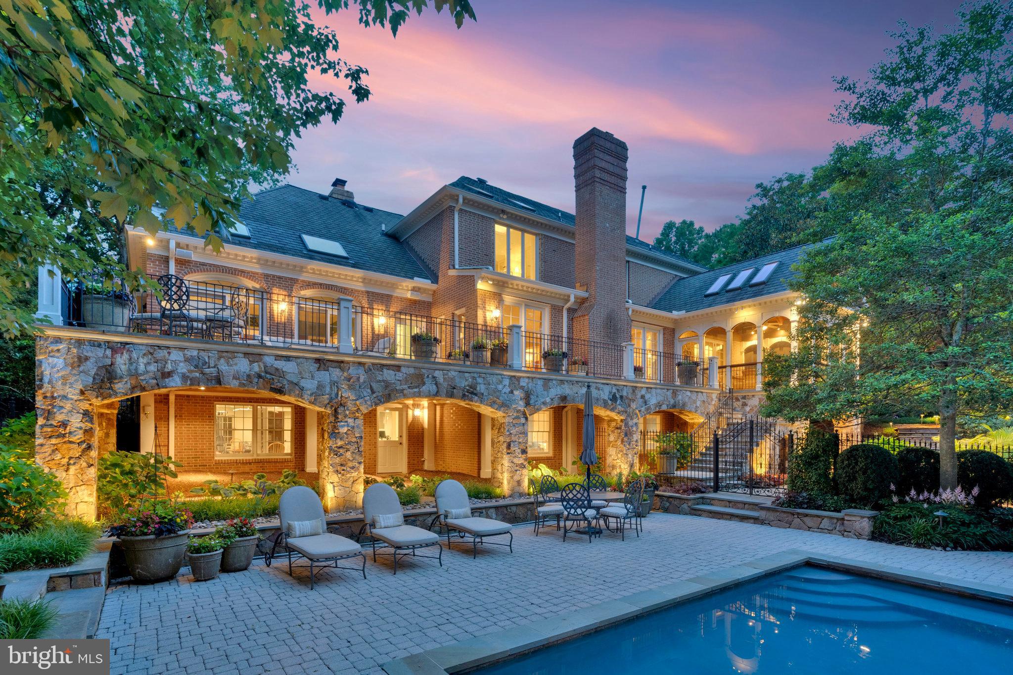 GEORGETOWN PLACE - Residential